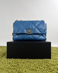 Borsa Chanel 19 Trapuntata in Pelle Azzurra