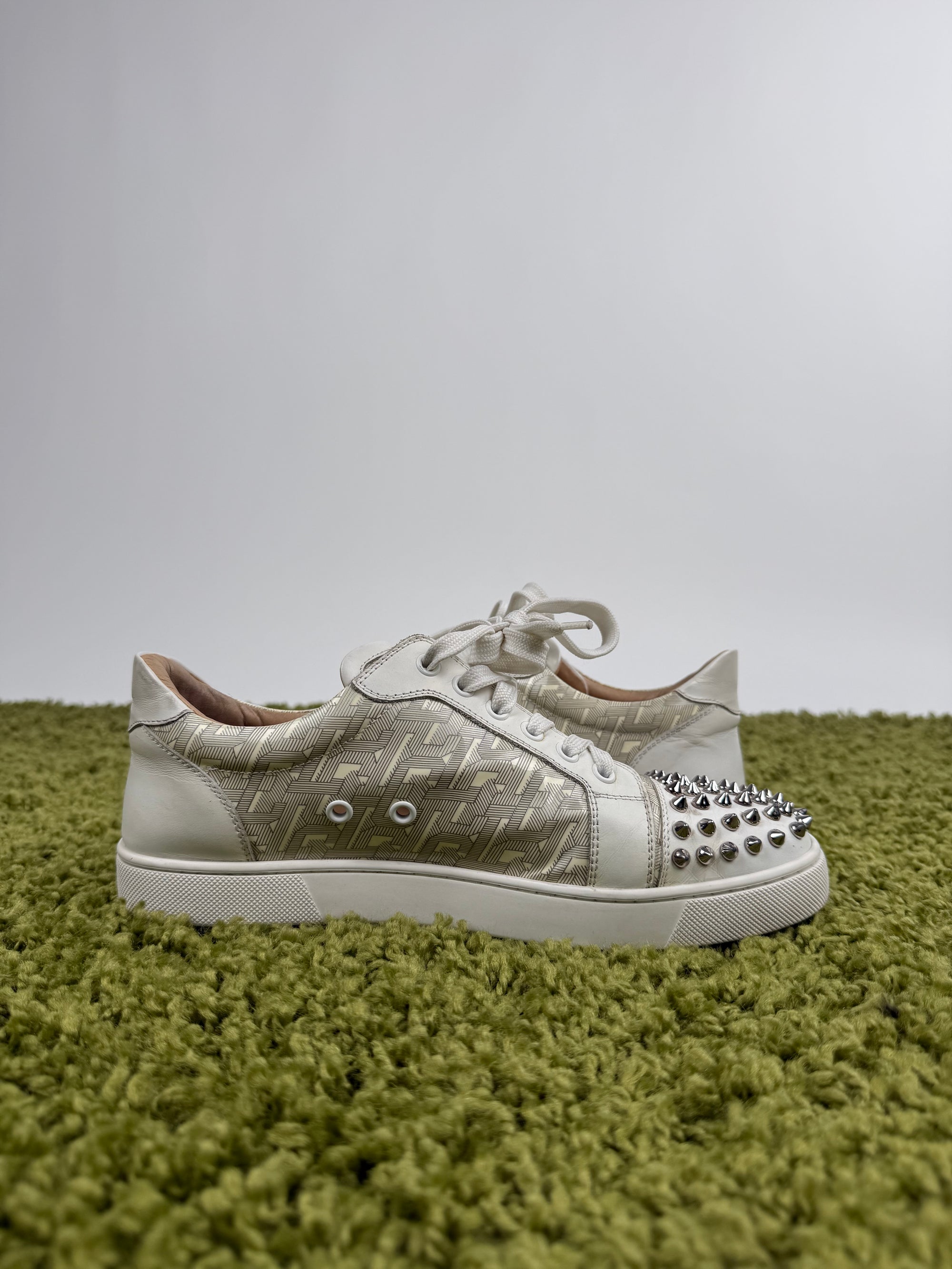 Christian Louboutin Spikes 40