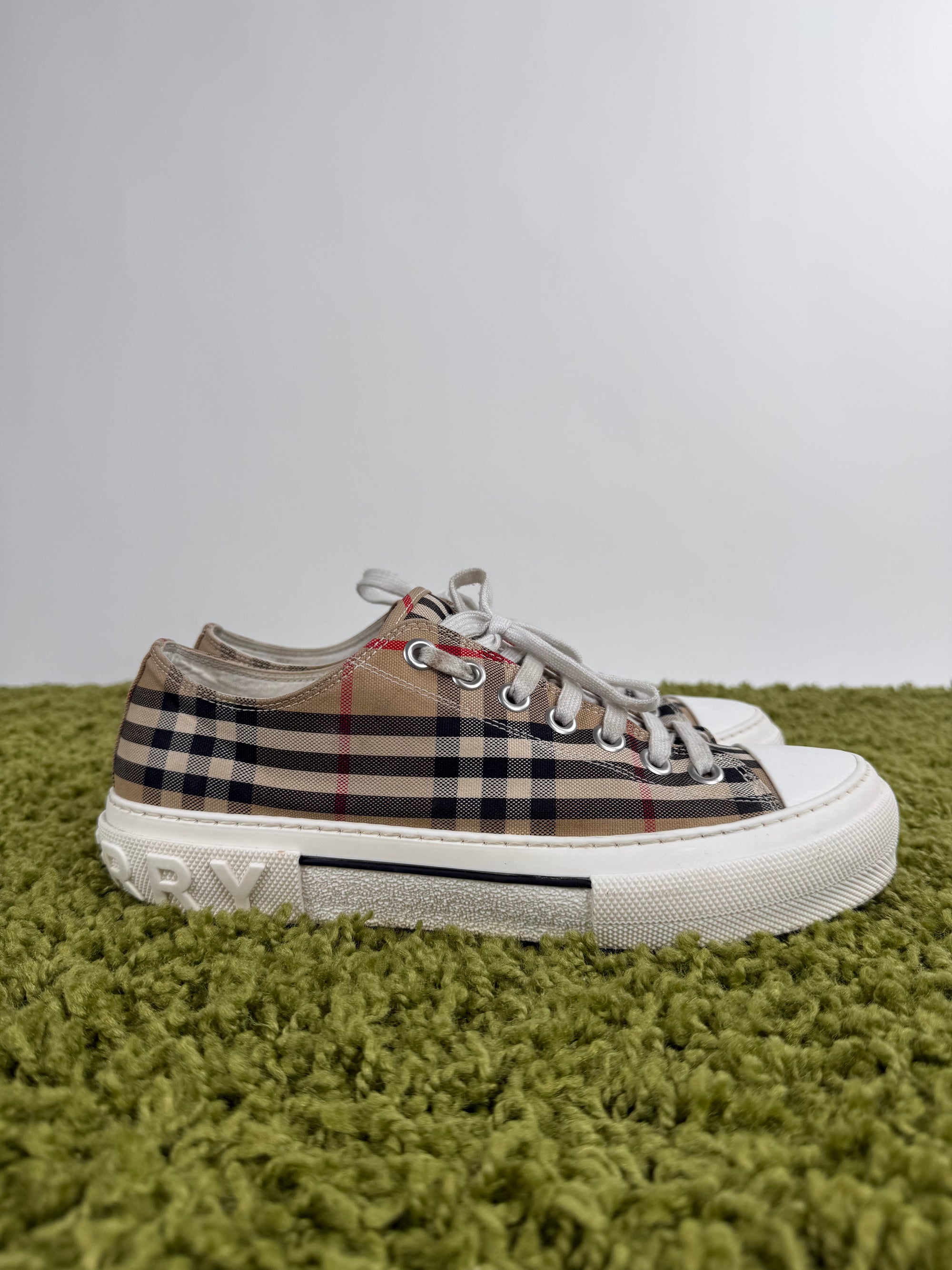 Burberry Check Sneaker Beige 42.5