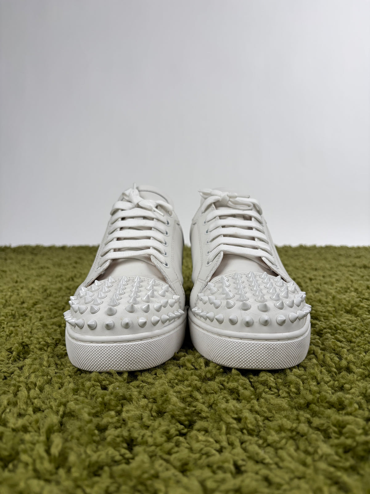 Christian Louboutin Spikes Bianco 43