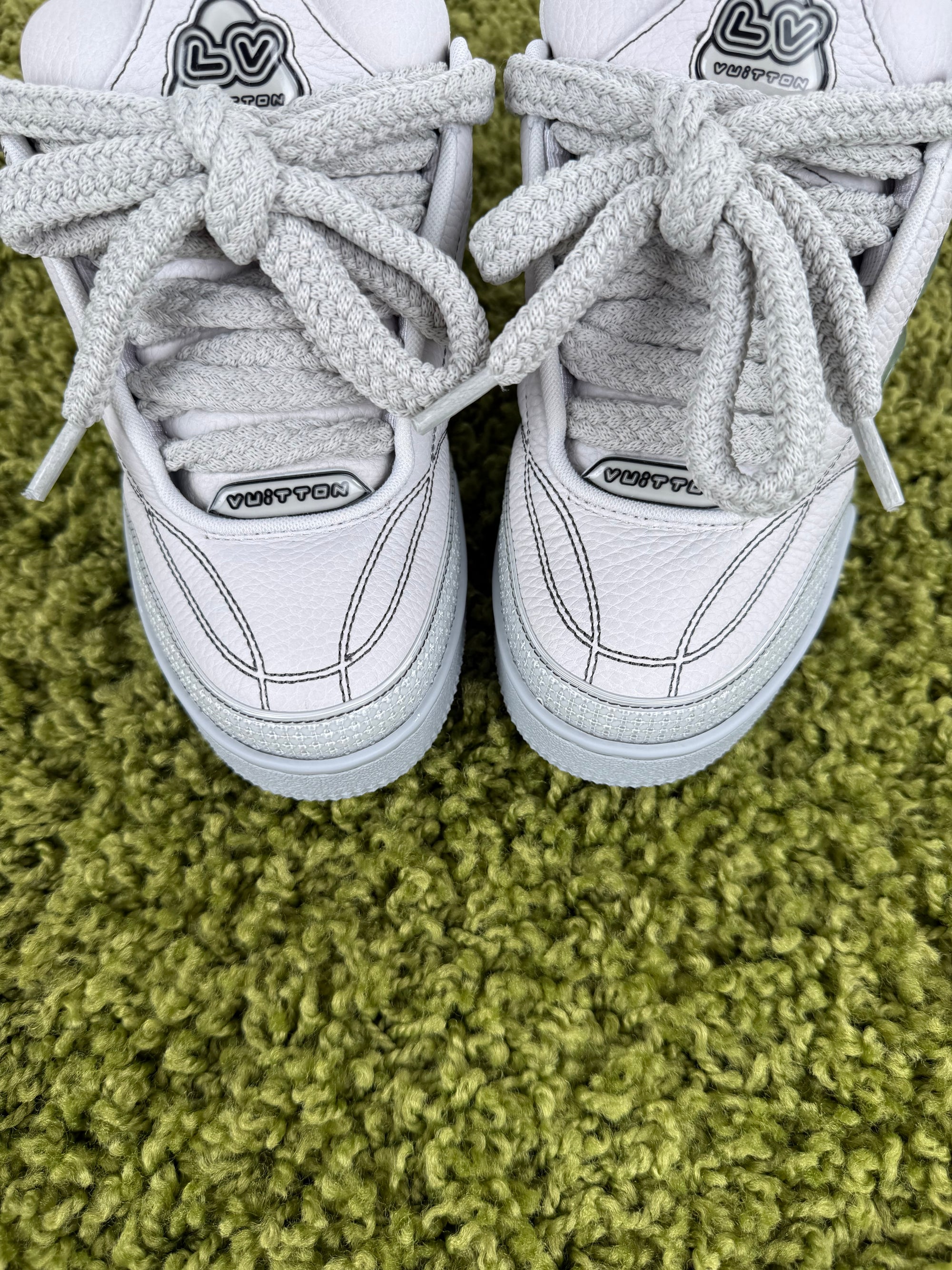 Louis Vuitton Skate Grigia 2