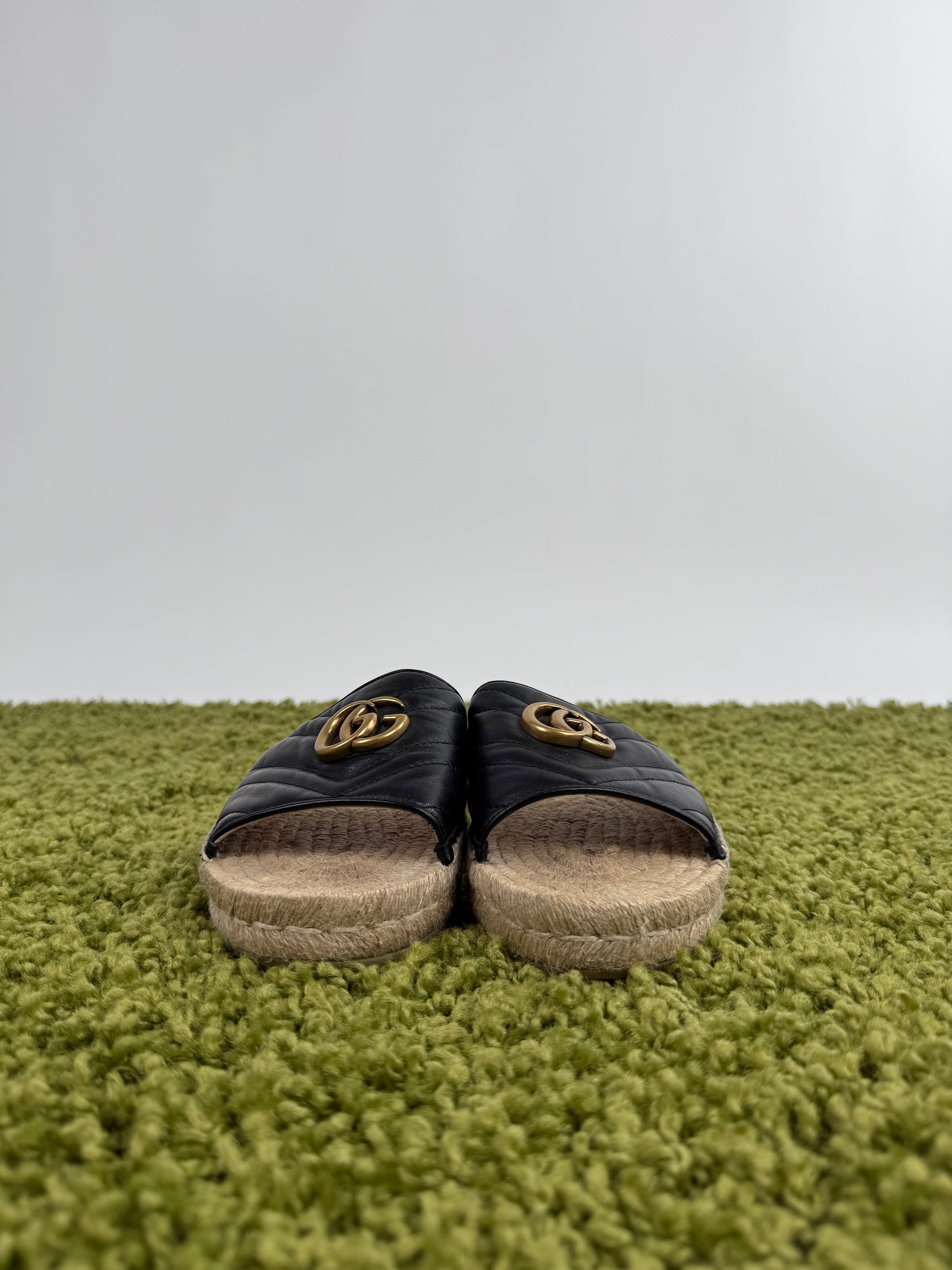 ciabatta gucci 6.5=40.5 calza 41