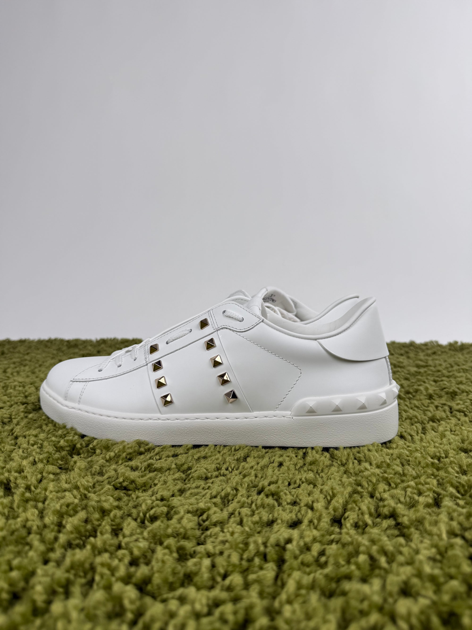 Valentino Garavani Rockstud Bianca 44