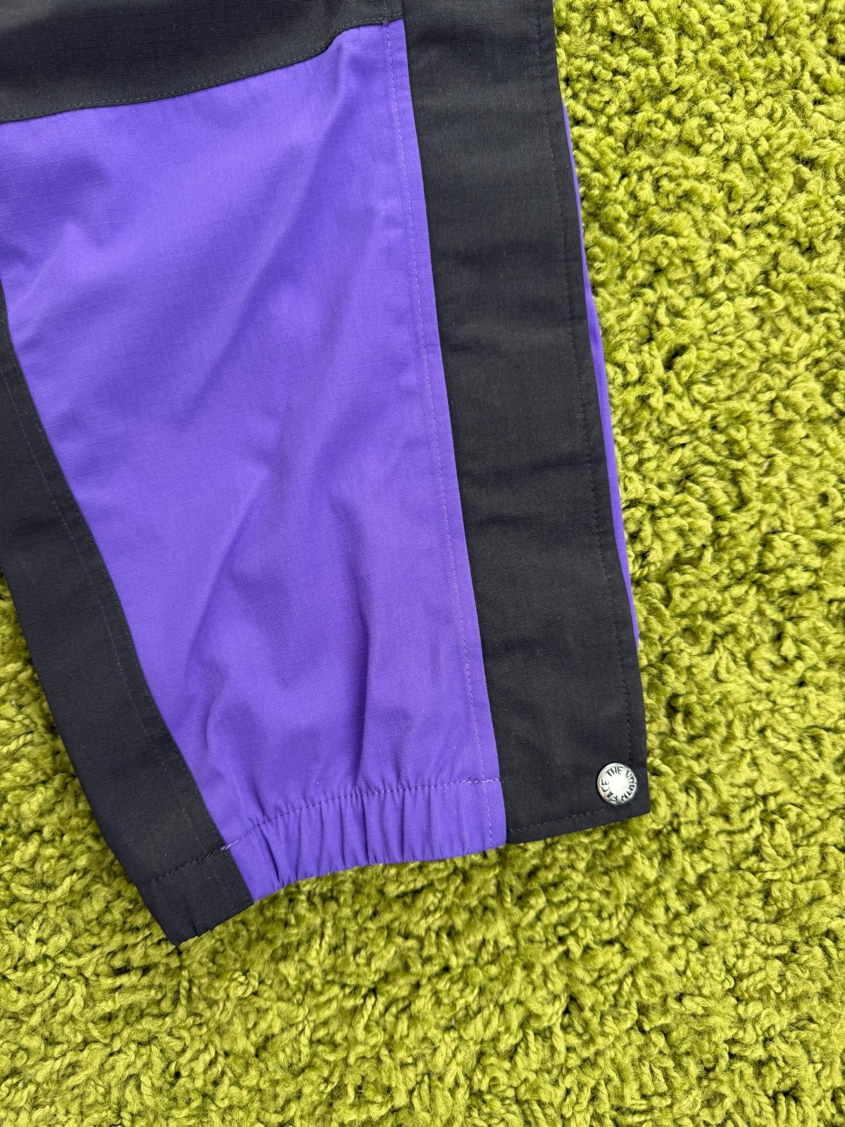Pantalone North Face X Gucci Viola L - Second Hand Di Fiore