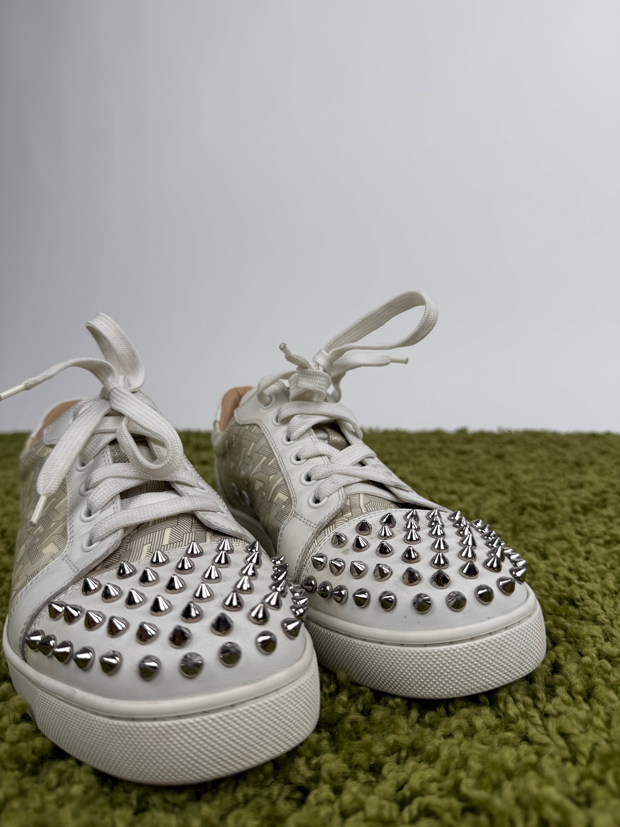 Christian Louboutin Spikes 40