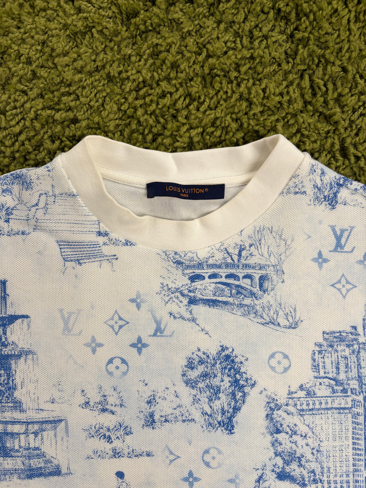 T-Shirt Louis Vuitton Azzurra Multicolor S - Second Hand Di Fiore