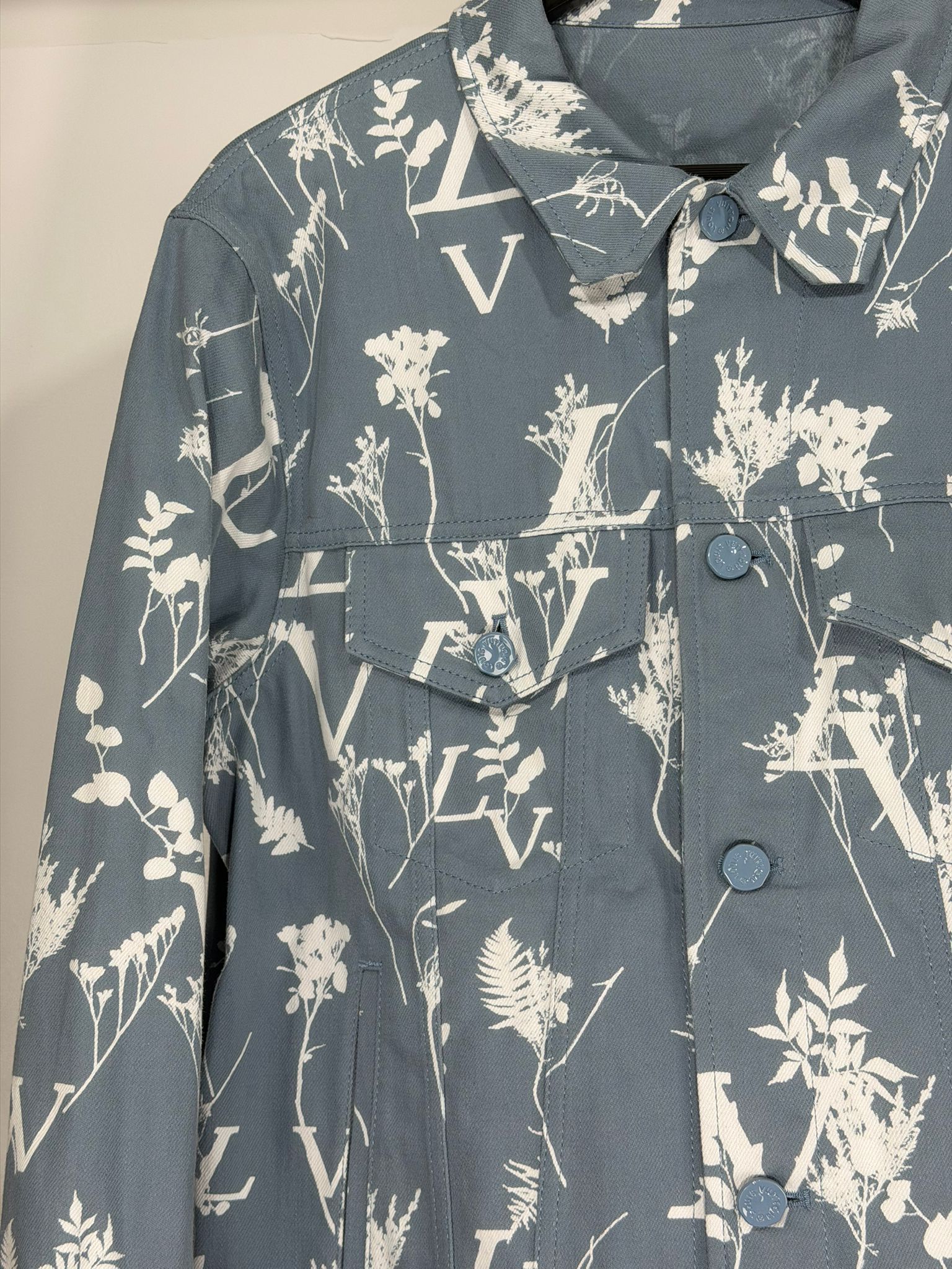 Giacca Louis Vuitton Size 50 celeste e bianca