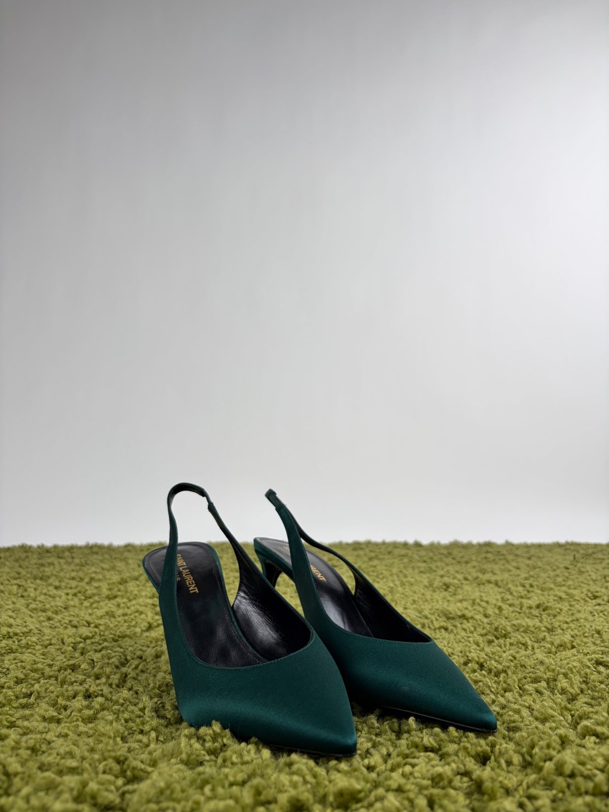 Tacchi Saint Laurent Size 39 verdi smeraldo - Second Hand Di Fiore