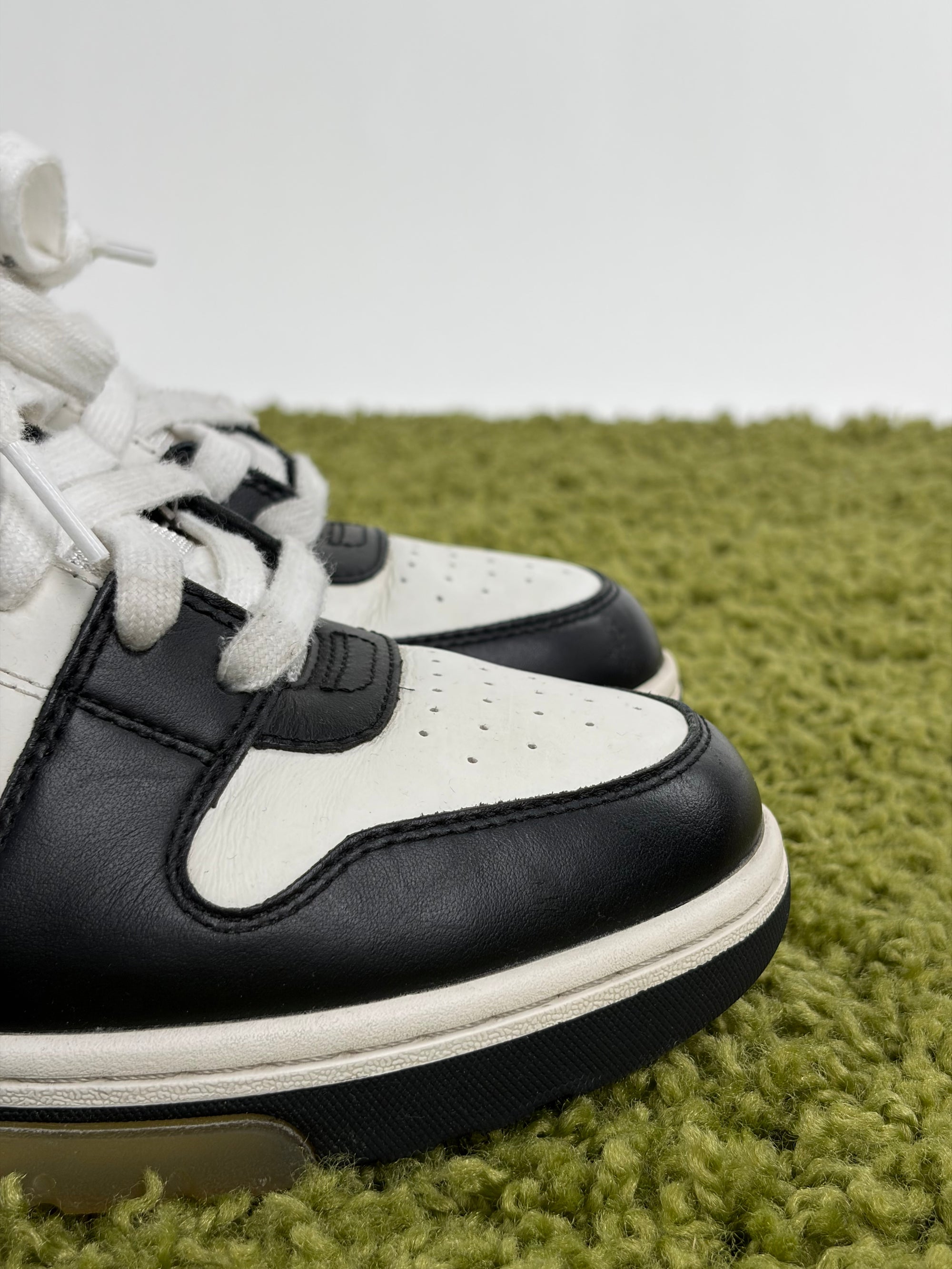 Off white Size 41 bianche e nere