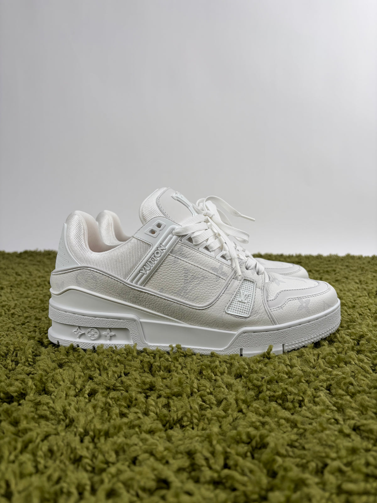 Louis Vuitton Trainer in pelle Bianca 6.5