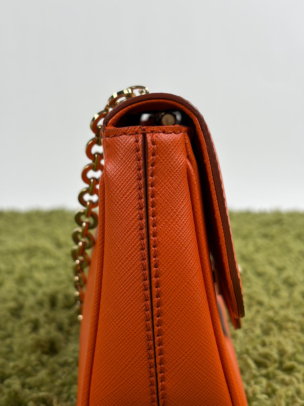 Borsa Ferragamo Gancini Chain Arancione