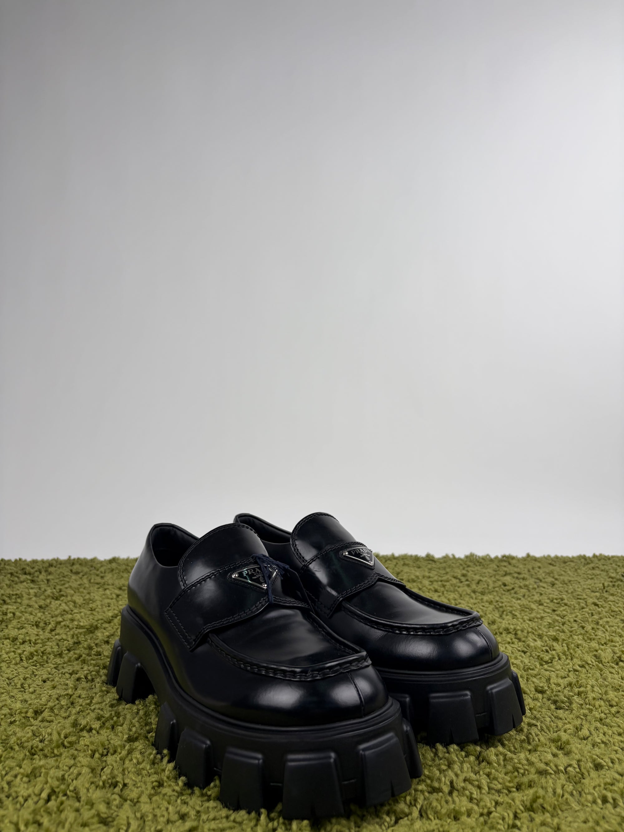 Mocassino Prada Size 10.5=44.5 neri