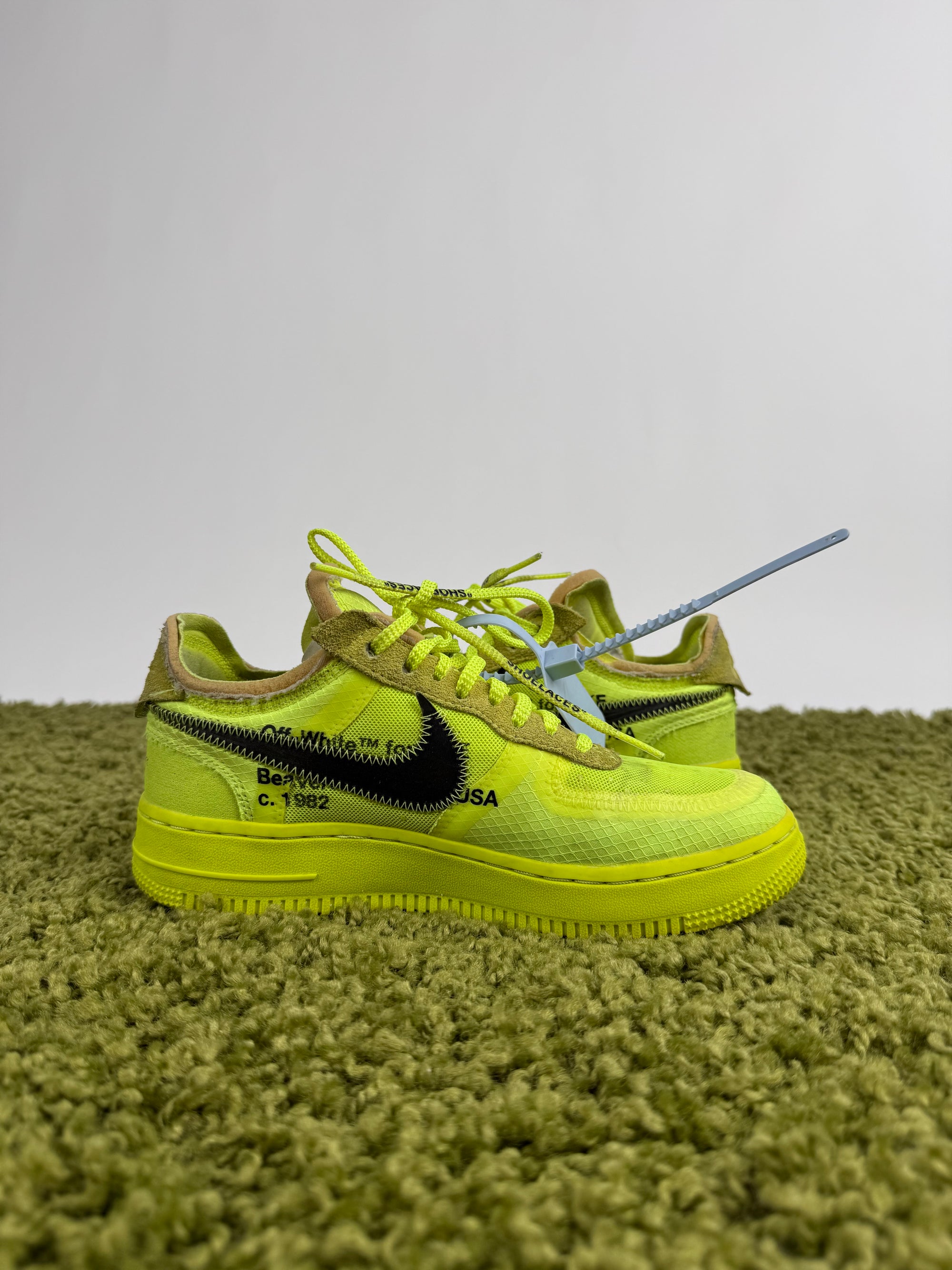 Nike Air Force One X Off White Gialla 37.5