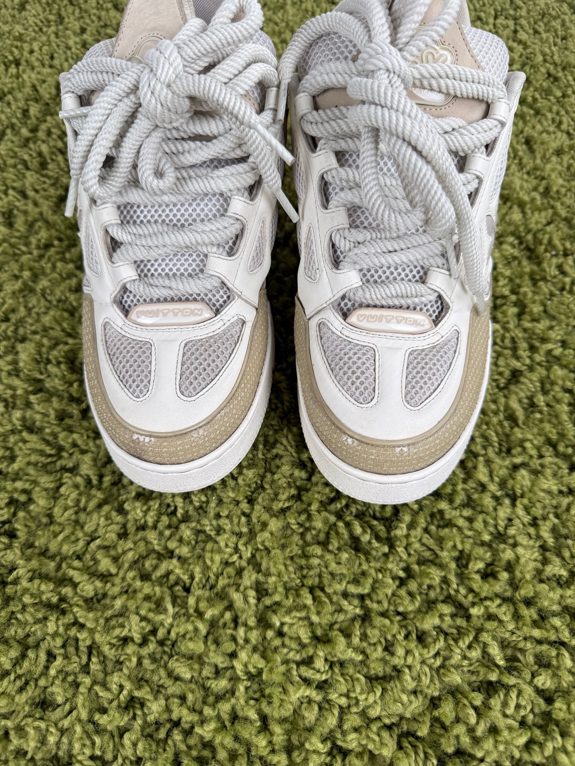 Louis Vuitton Skate Beige 7.5