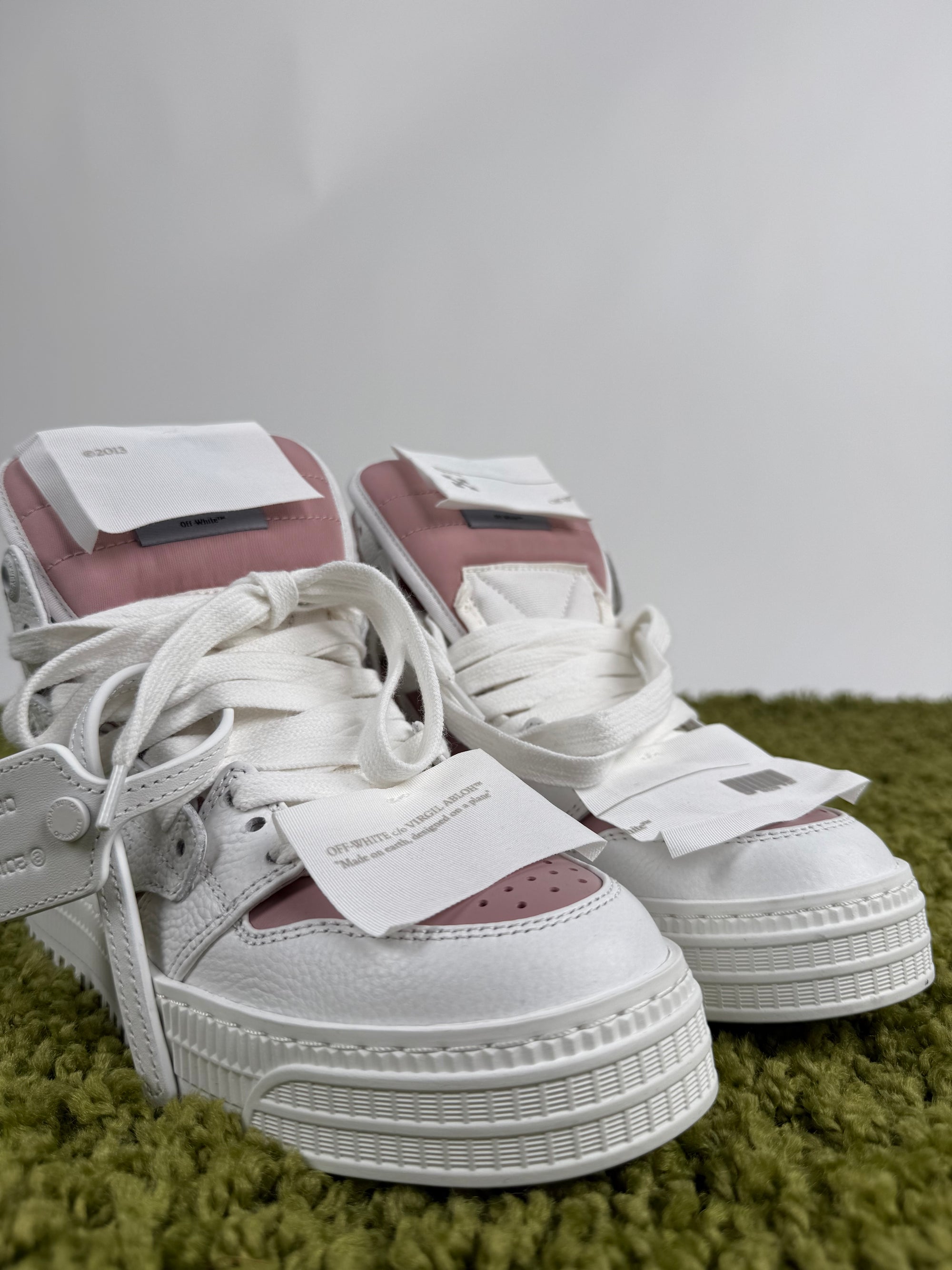 Off White sneaker 36