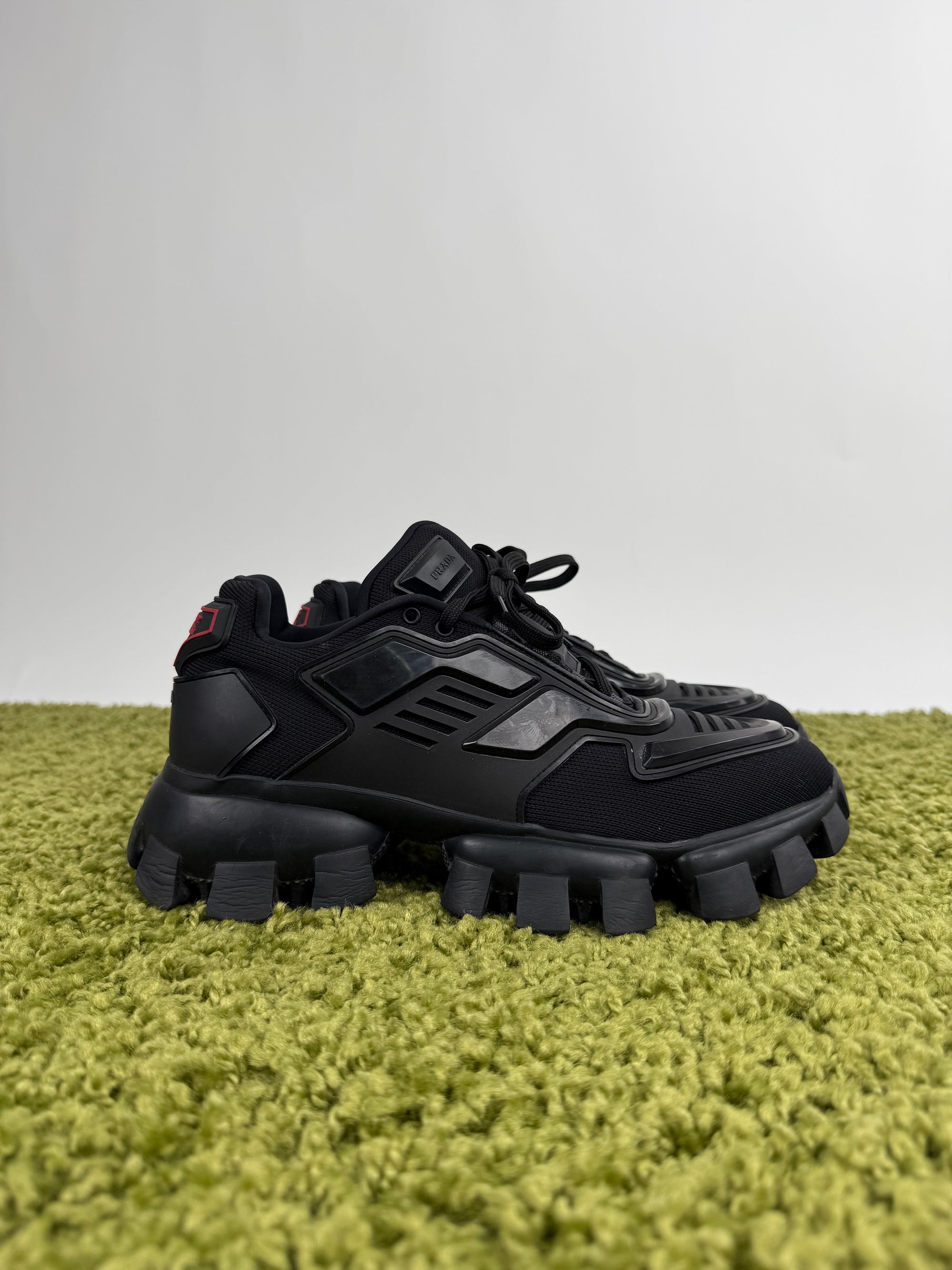 Prada Cloudbust Thunder 40.5