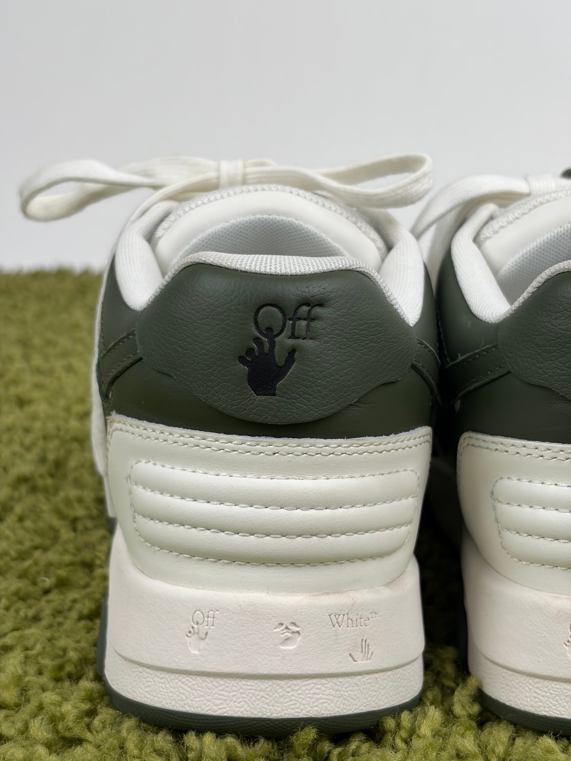 Off white Size 39 bianche e verdi