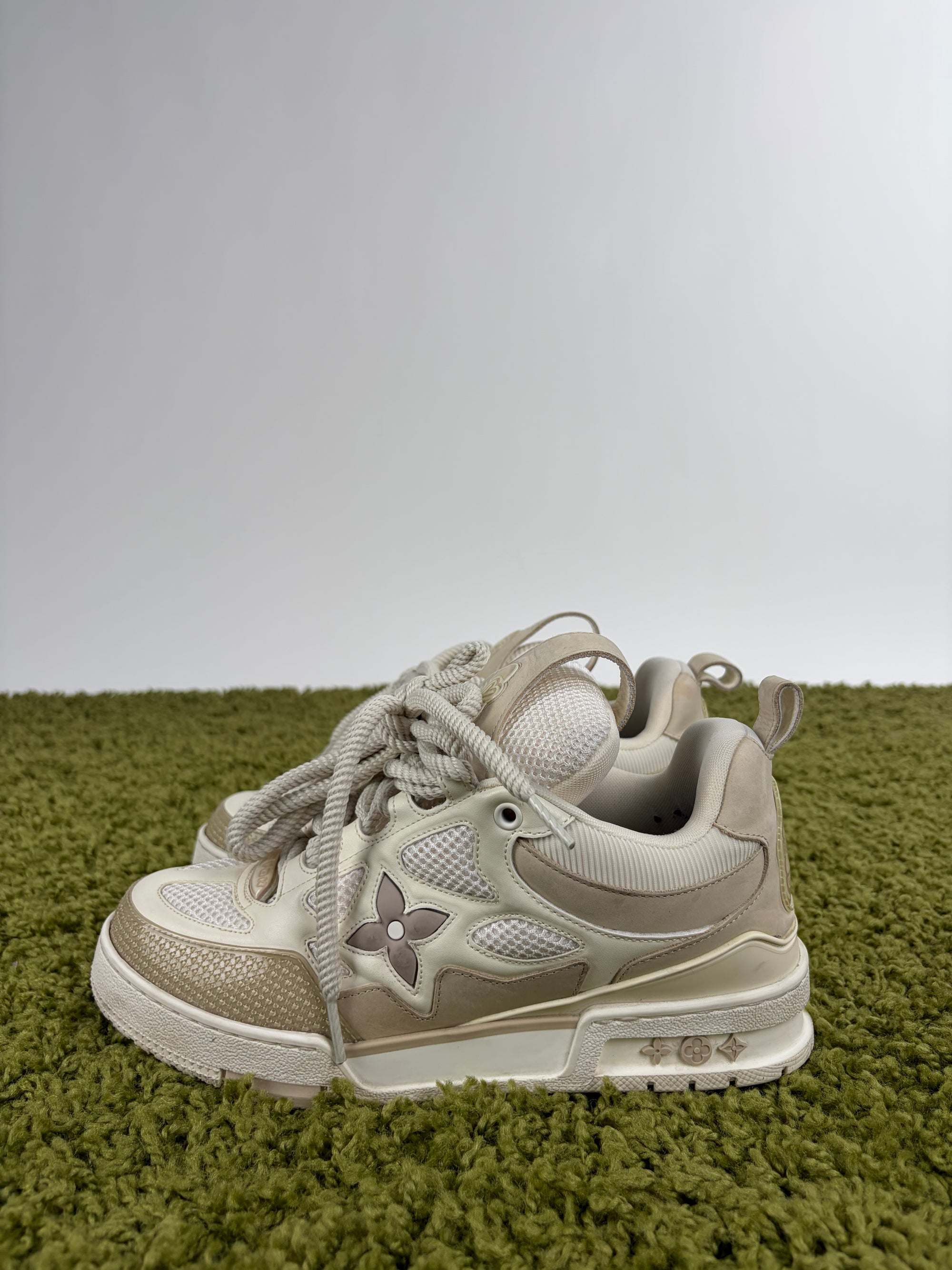 Louis vuitton skate Size 6=40 calza 41 beige e bianca