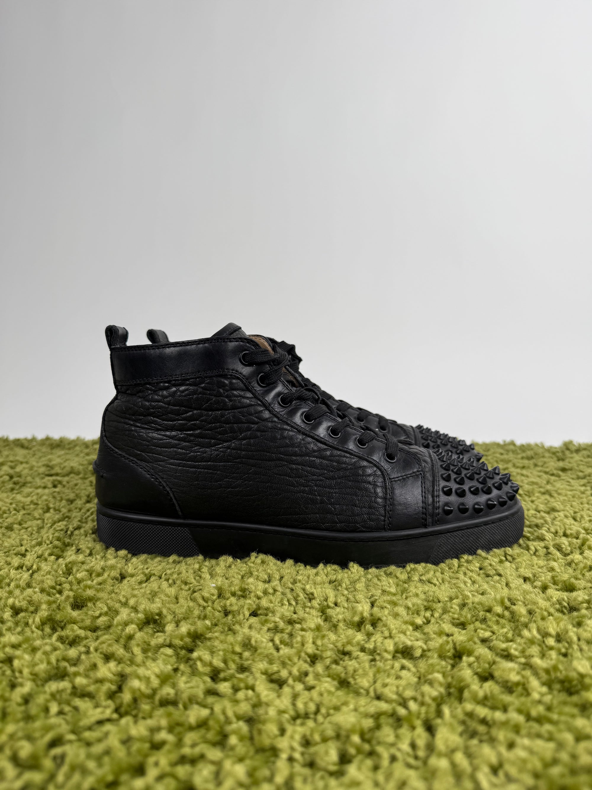 Christian Louboutin Spikes in pelle 42
