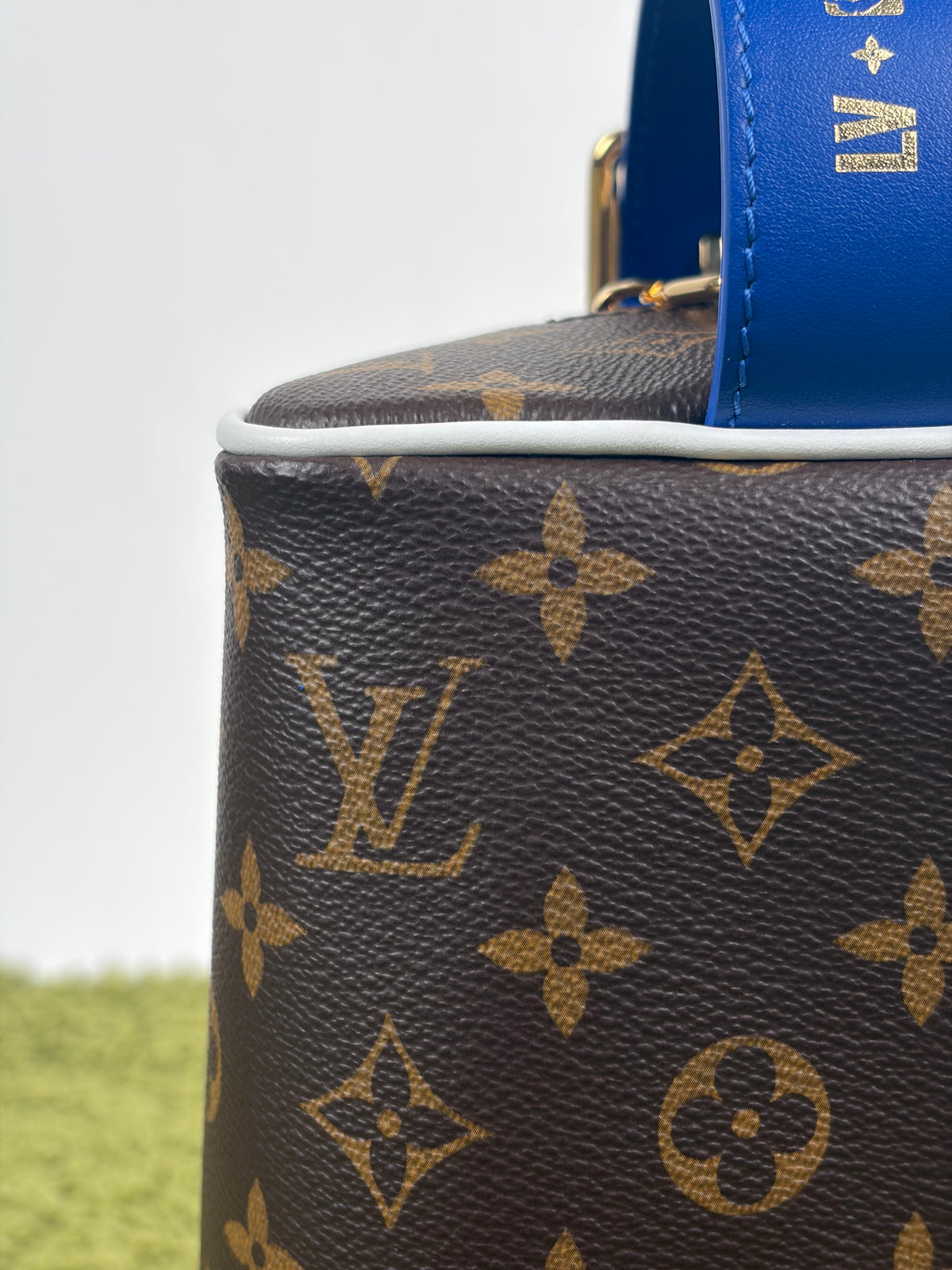 Beauty Case Louis Vuitton X NBA Marrone