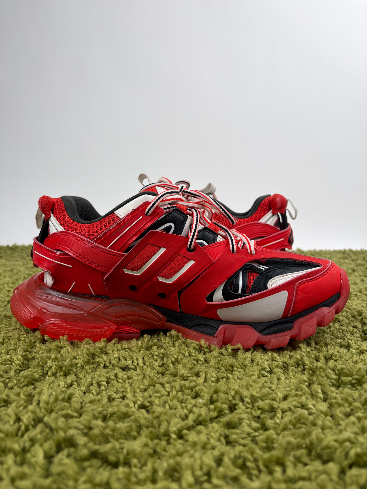 Balenciaga Track Rossa 42
