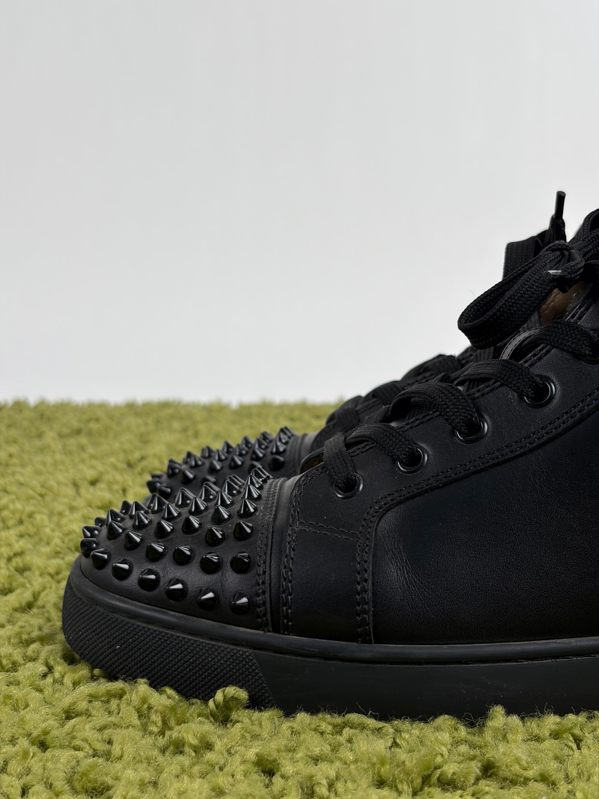 Louboutin alta Size 42 nera