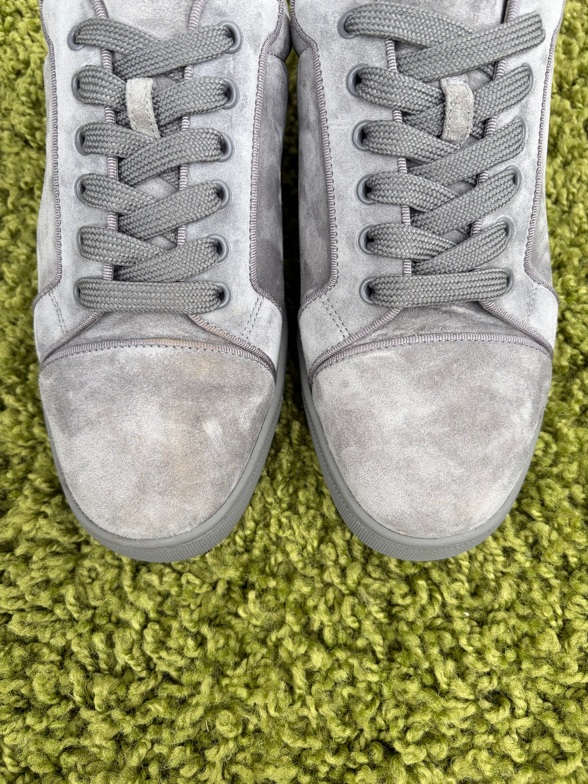 Christian Louboutin low Grigio 40