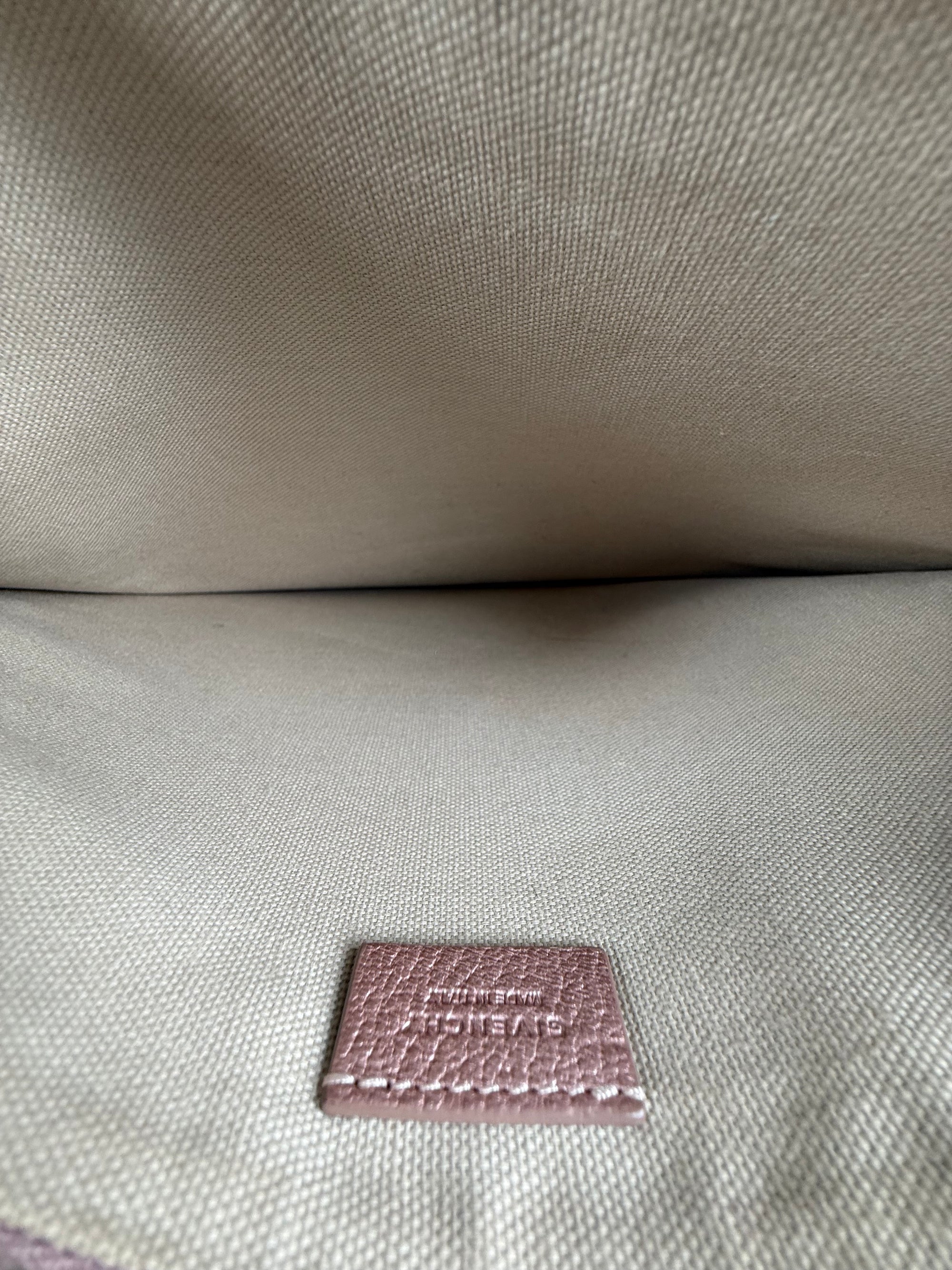 Pouchette Givenchy