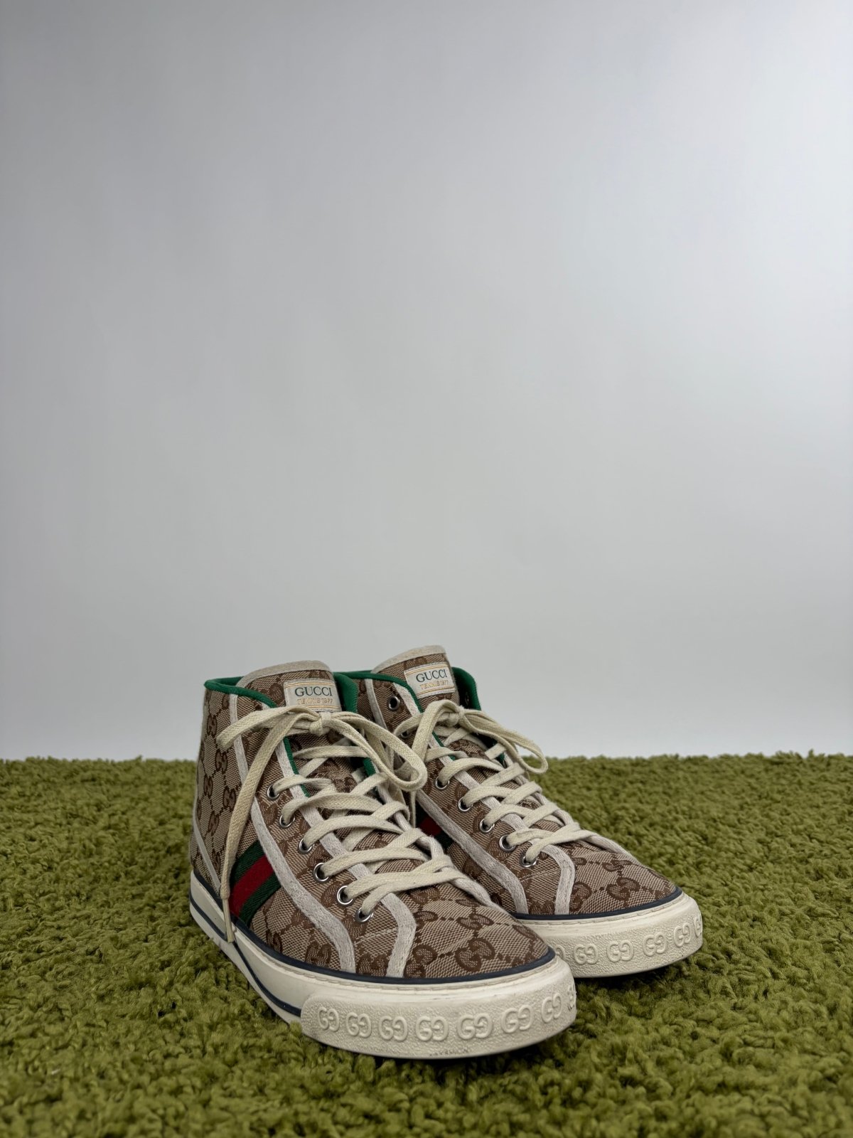Gucci Tennis Size 39.5 marroni e bianche - Second Hand Di Fiore