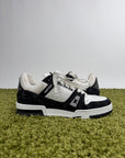 Louis Vuitton Trainer 42 veste 43