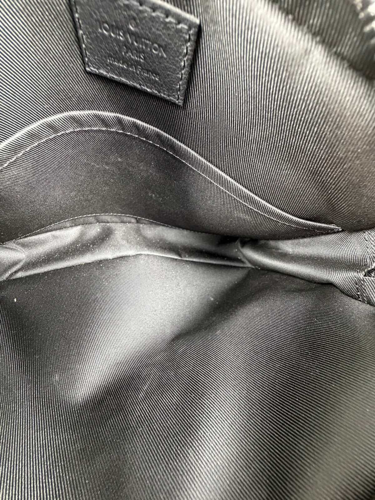 Borsa Louis Vuitton Messenger Trio Nera