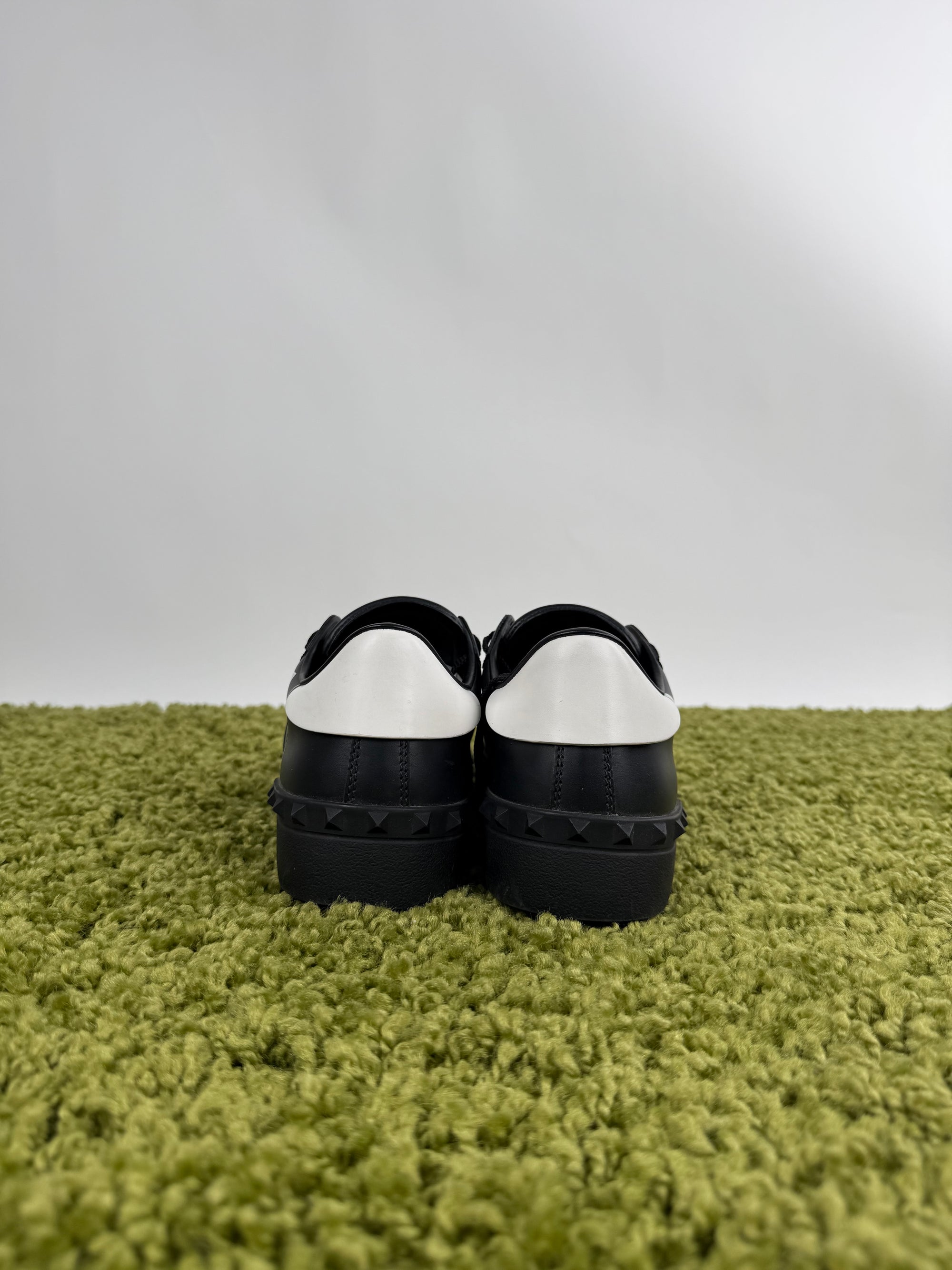 Valentino Garavani Low Sneaker 39