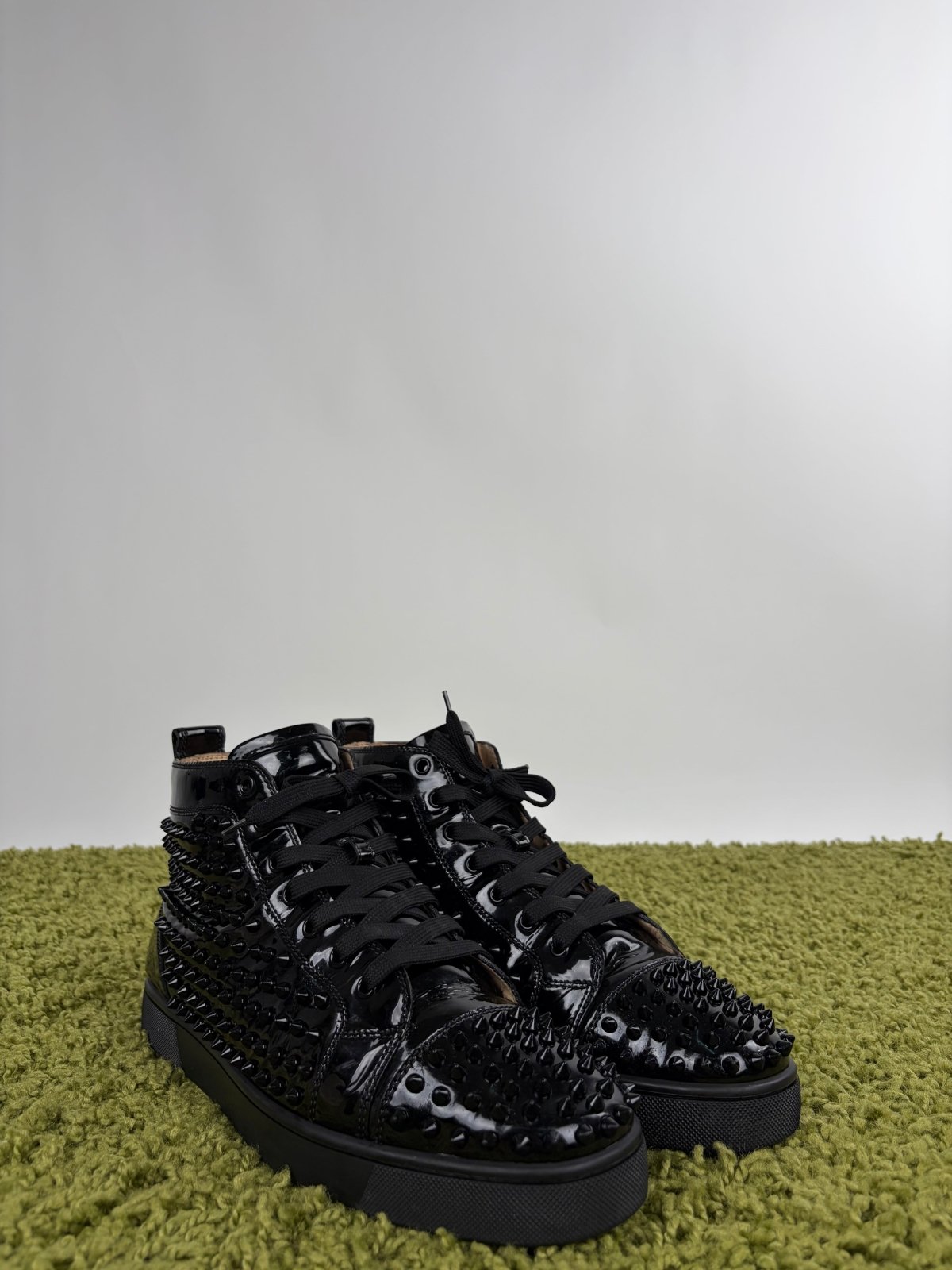 Louboutin alte Size 44.5 nere lucide - Second Hand Di Fiore
