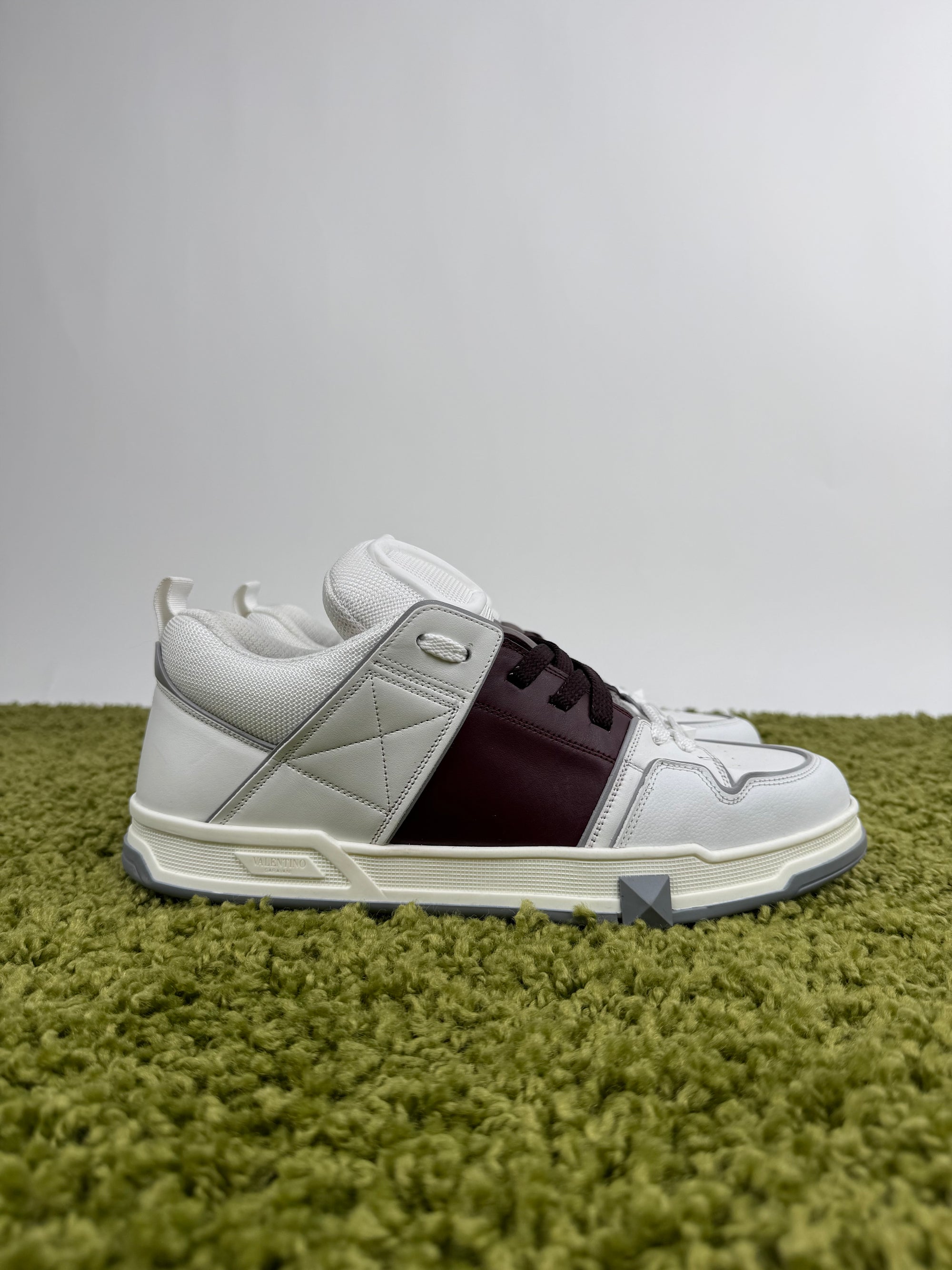 Valentino Garavani Sneaker 45