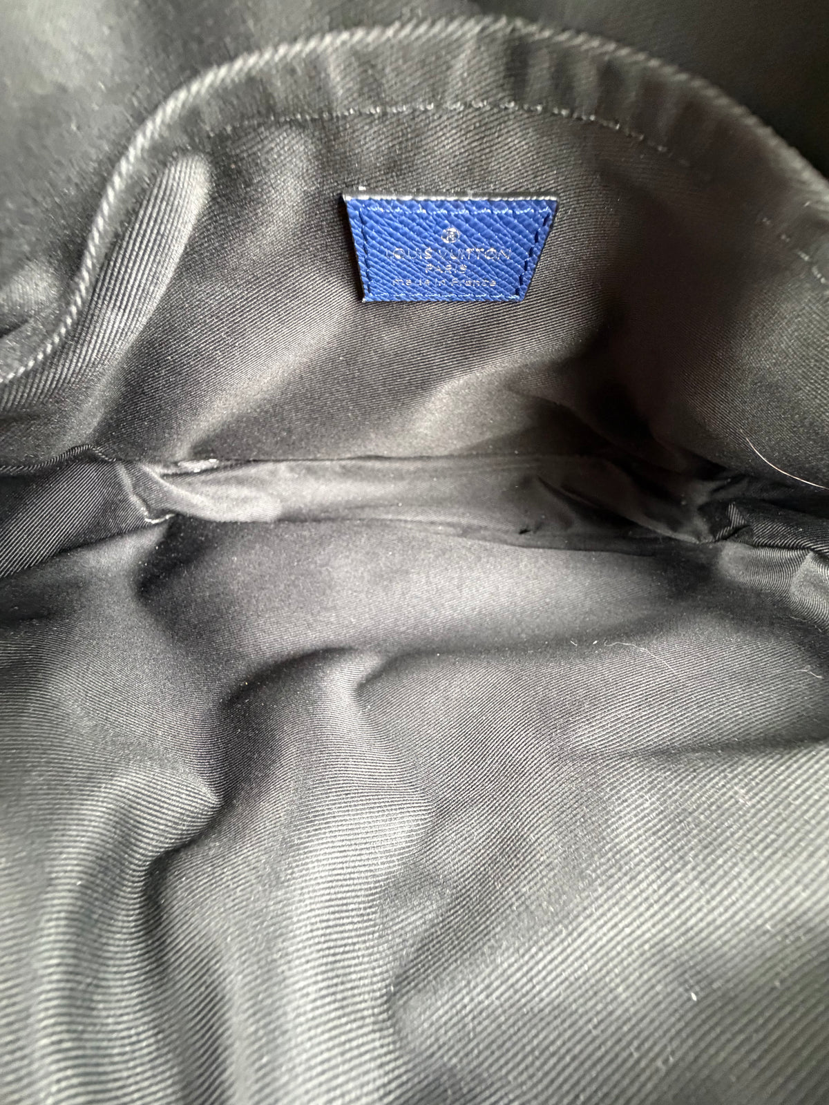 Borsa Louis Vuitton Outdoor Messenger Blu