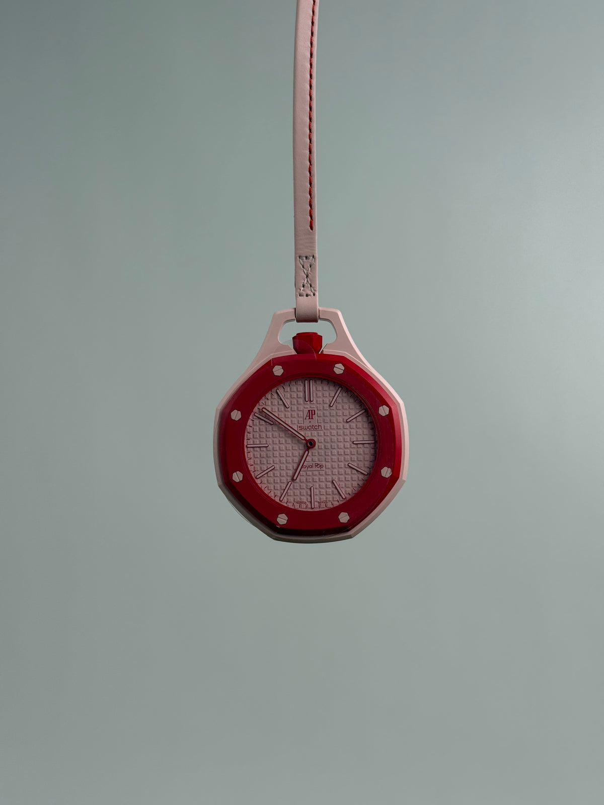 Audemars Piguet x Swatch della collezione Bioceramic Royal Pop