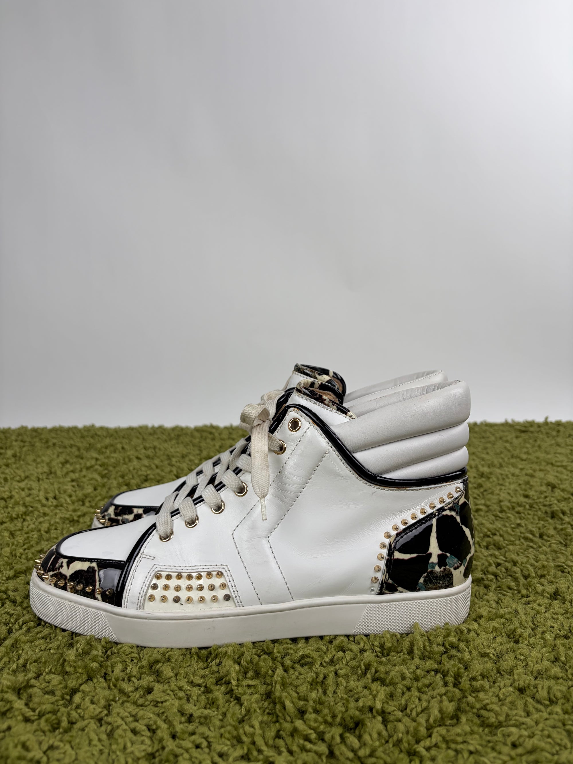 Louboutin Size 43 bianche e oro