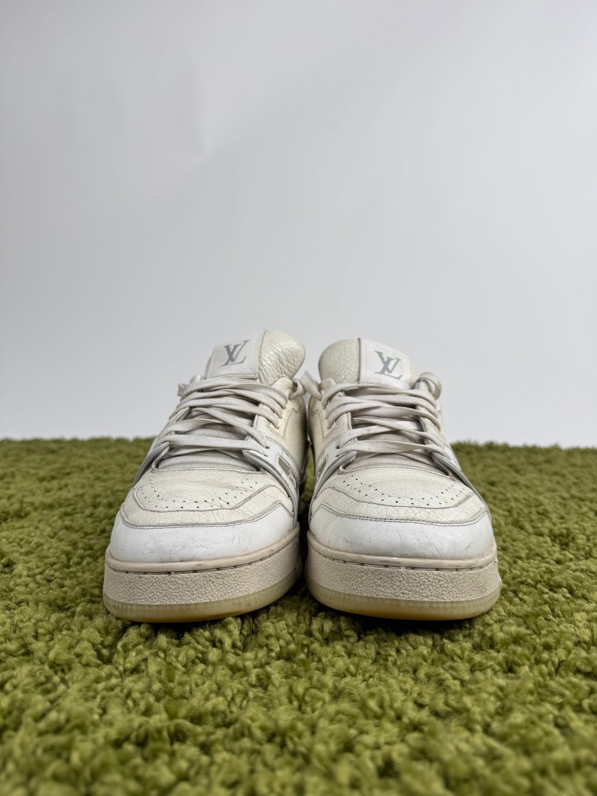 Louis Vuitton Trainer 42 veste 43 - Second Hand Di Fiore