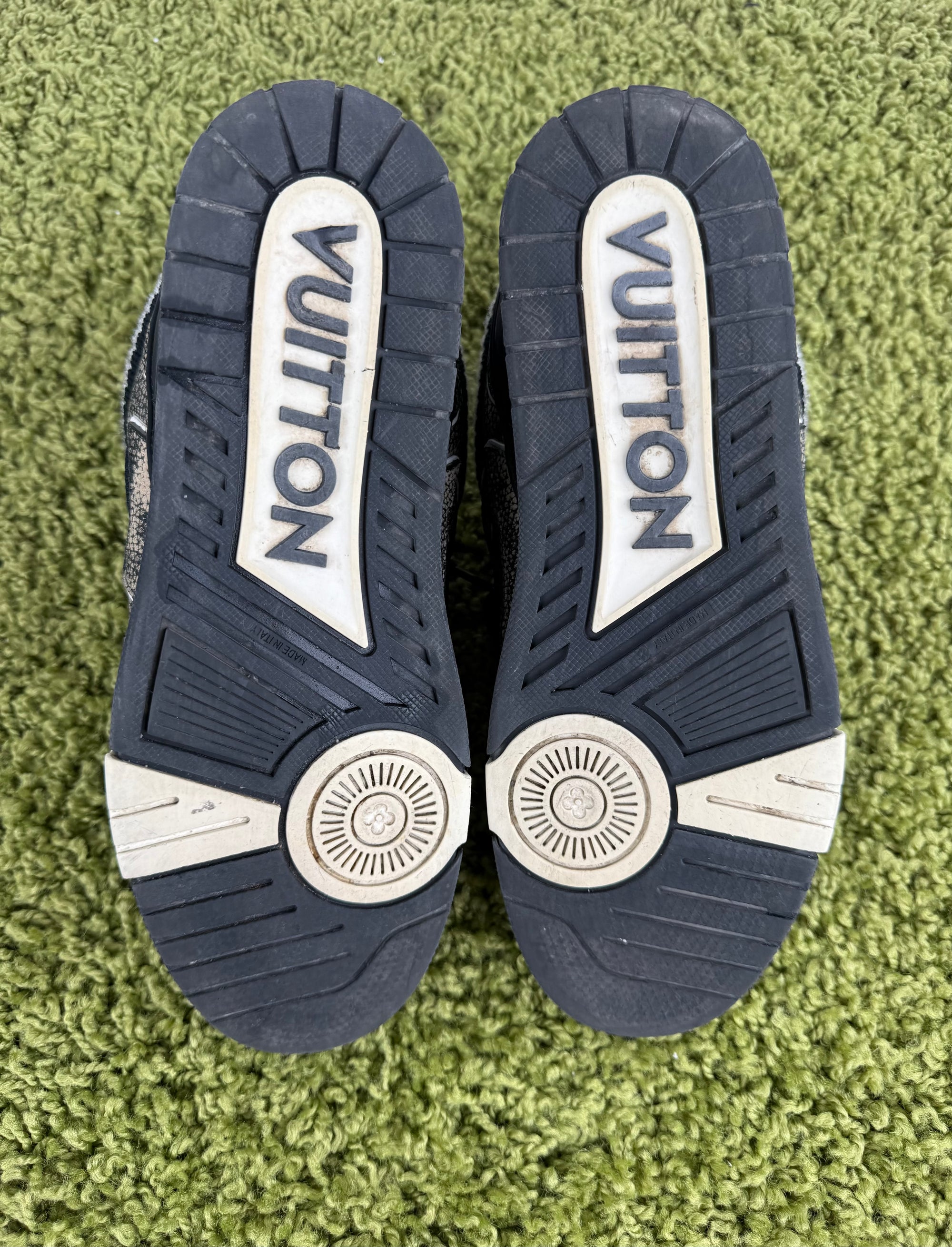 Louis Vuitton Skate Nera 9.5