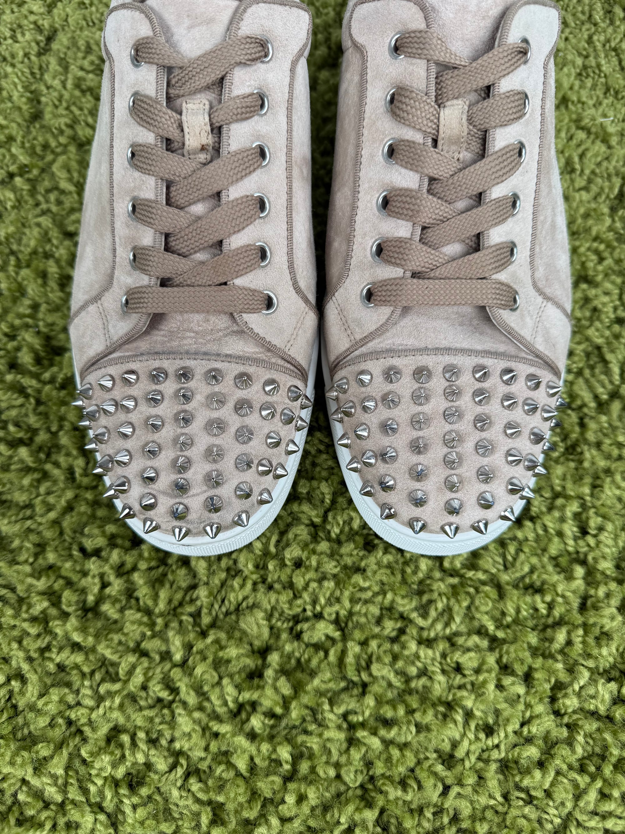 Christian Louboutin Spikes Beige 41