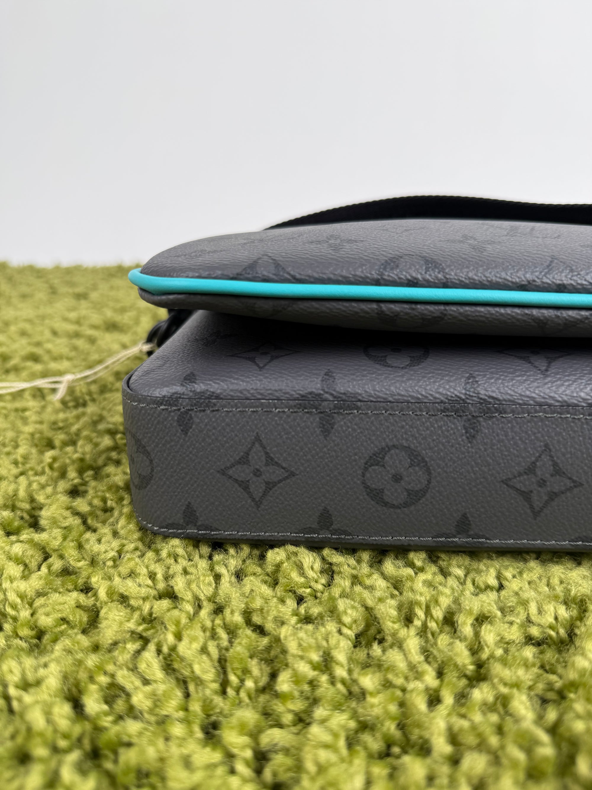 Borsa Trio Messenger Louis Vuitton Grigia