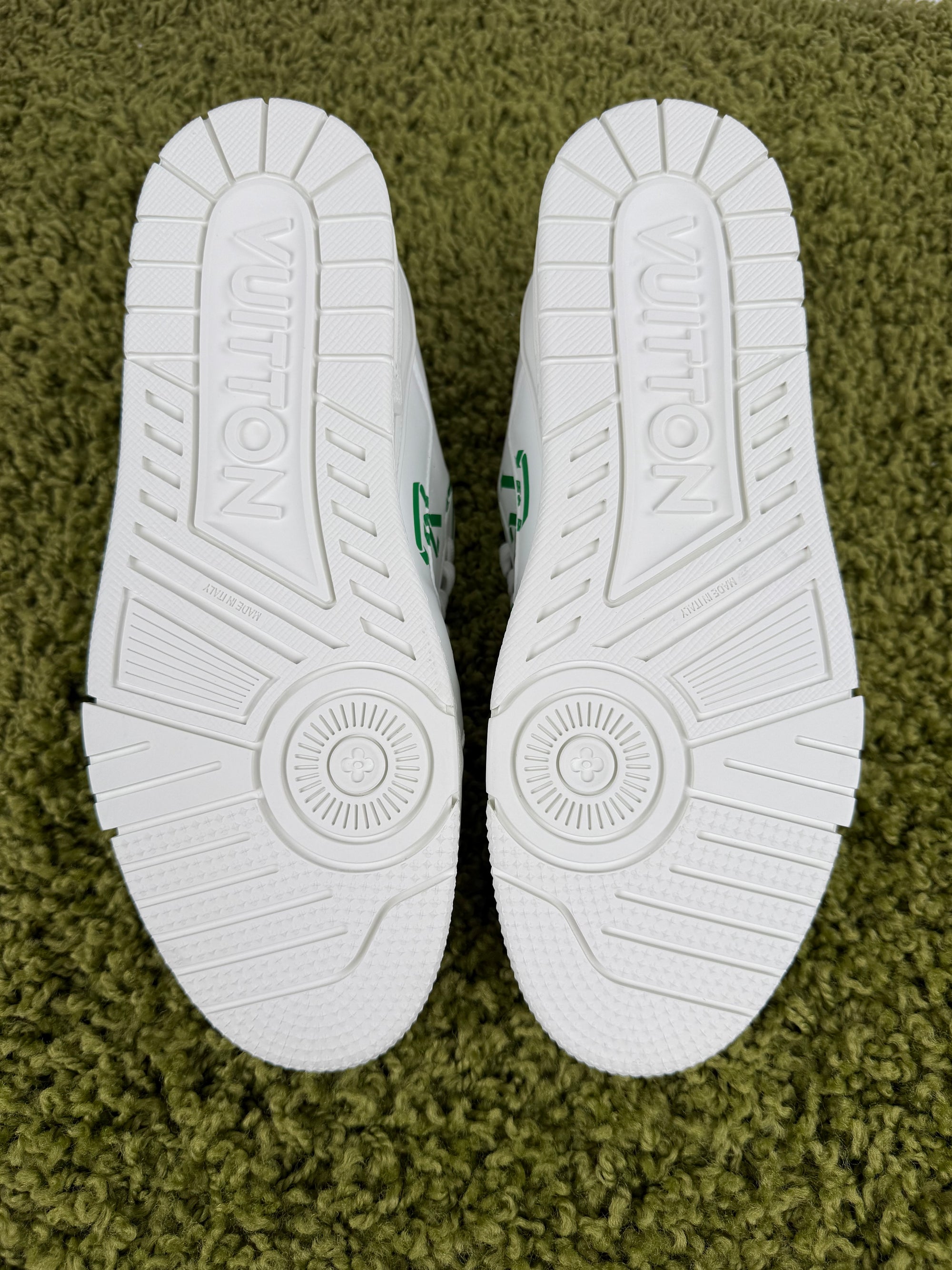 Louis Vuitton Trainer Bianca Verde 9