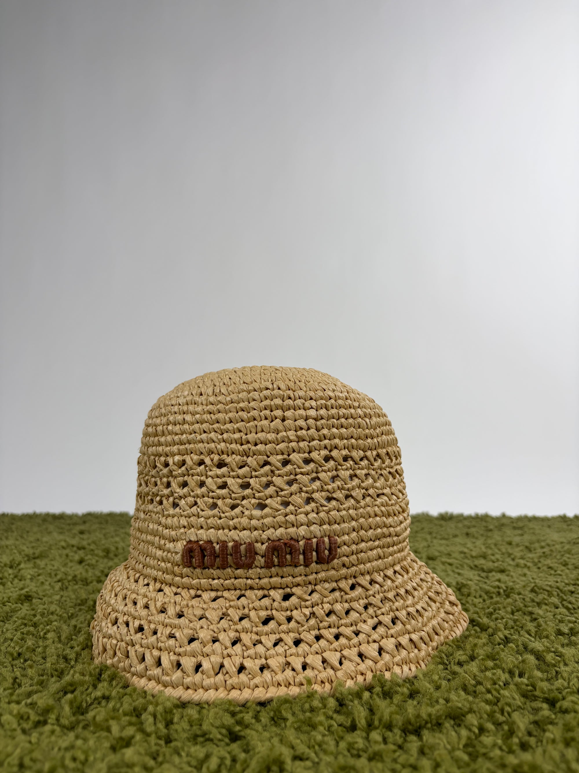 Cappello Miu Miu beige
