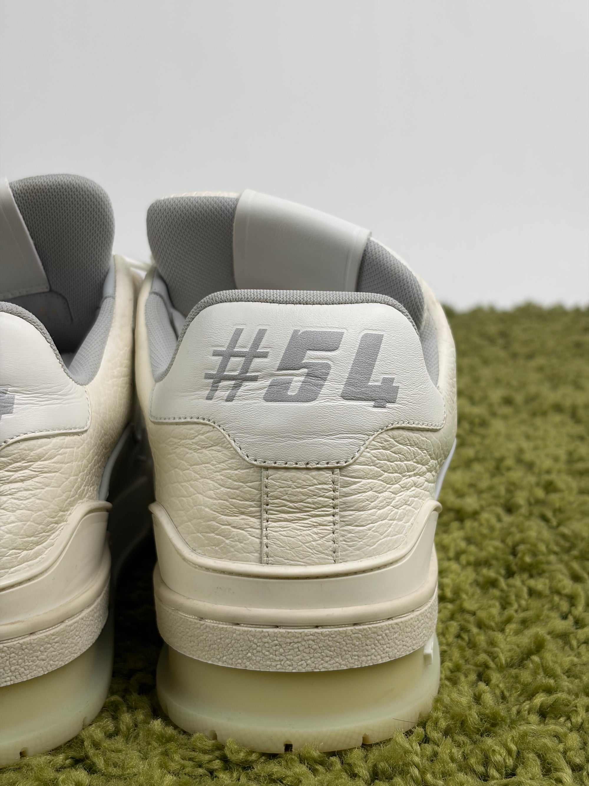 Louis Vuitton trainer Size 5.5=39.5 calza 40.5 bianche