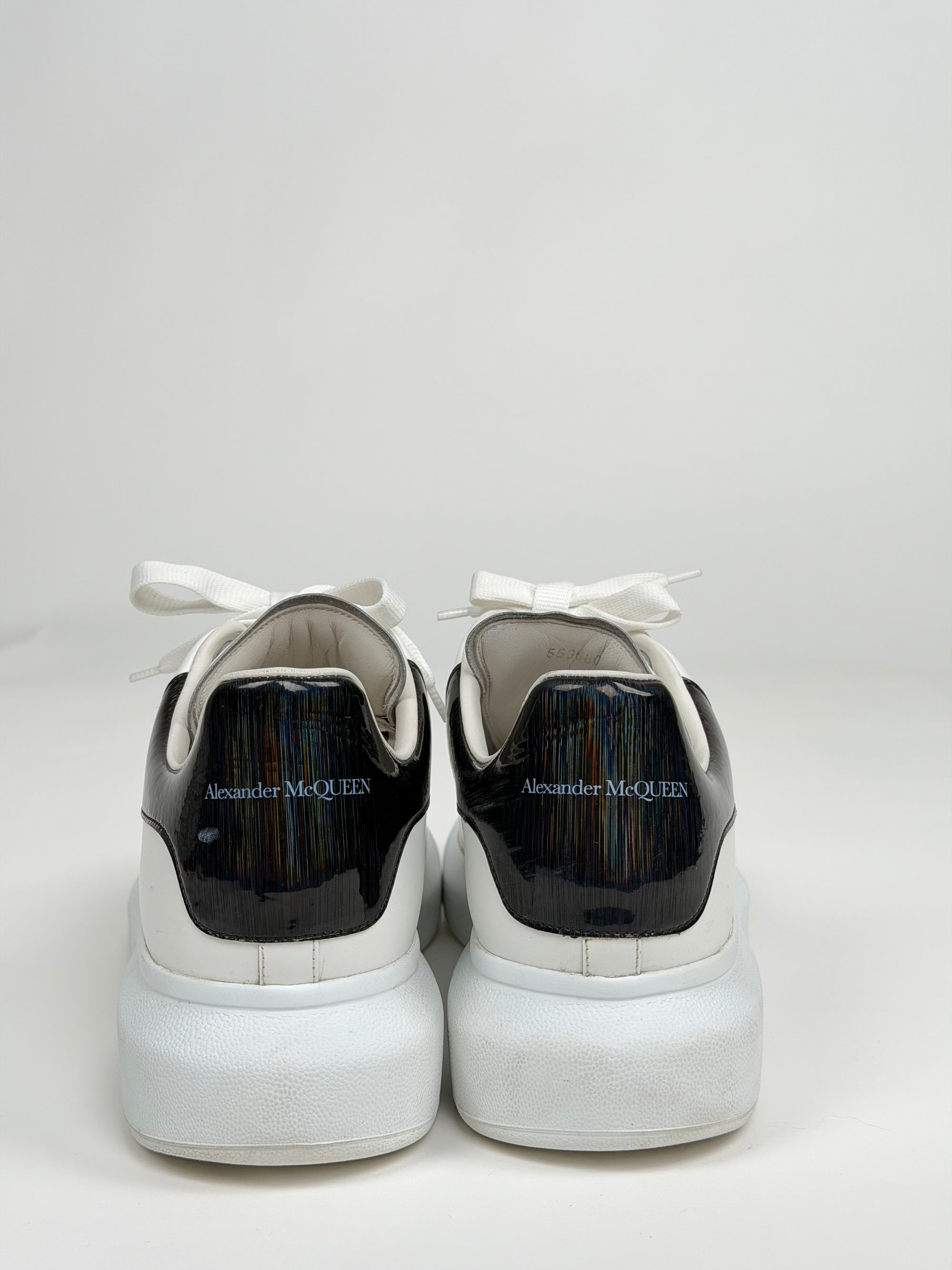 McQueen Size 45 bianche e nere