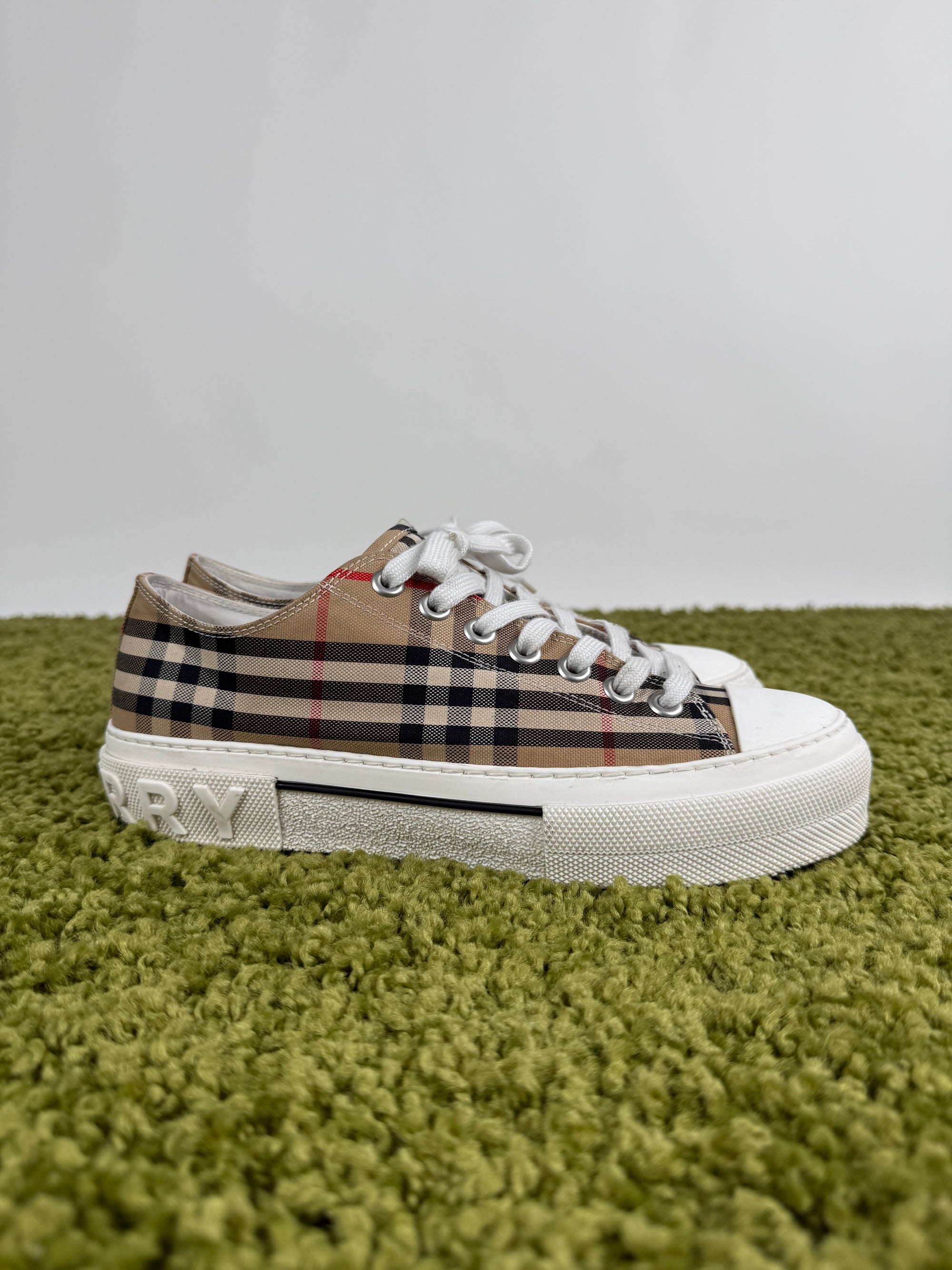 Burberry Sneaker 41,5