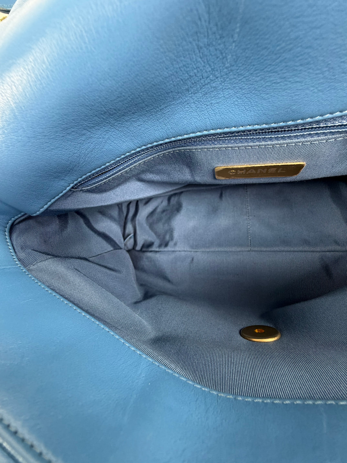 Borsa Chanel 19 Trapuntata in Pelle Azzurra
