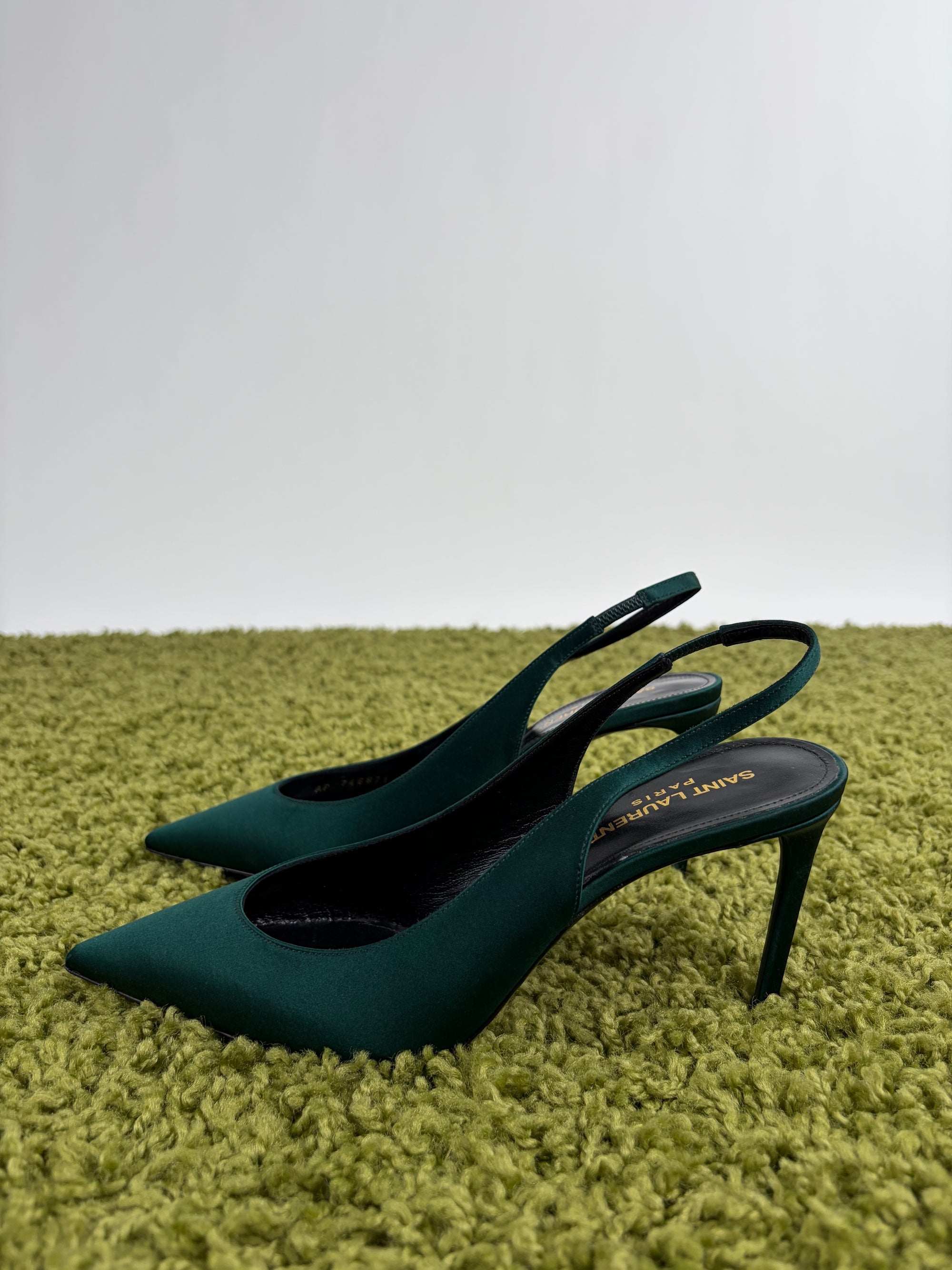 Tacchi Saint Laurent Size 39  verdi smeraldo