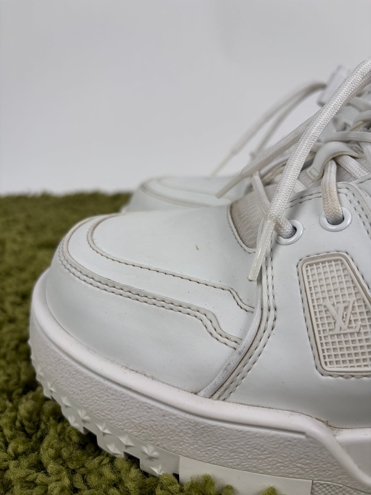 Louis Vuitton Trainer Maxi Bianco 8.5