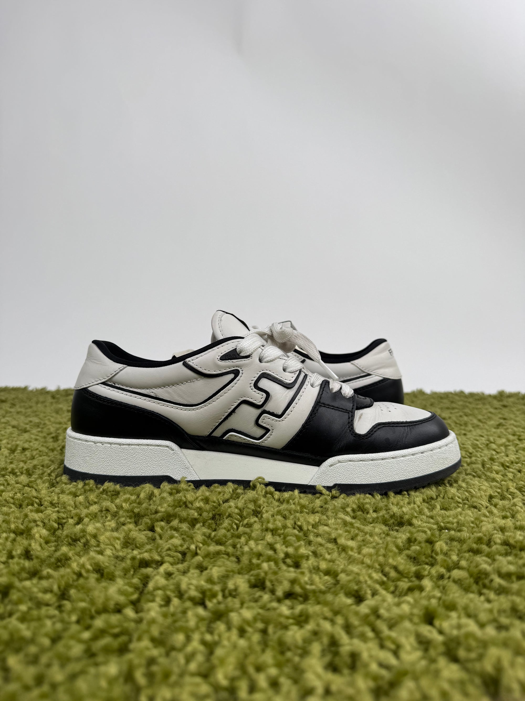Fendi Match Low Sneaker 41.5